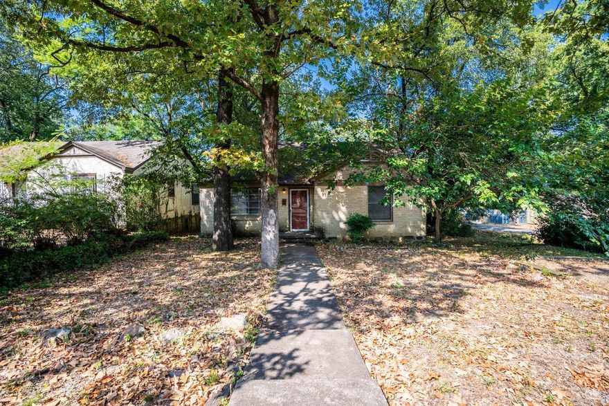 Two bed, one bath. Corner lot with large fully fenced backyard. Original hardwoods through most of the home. Great rental investment opportunity or for a first time home buyer.