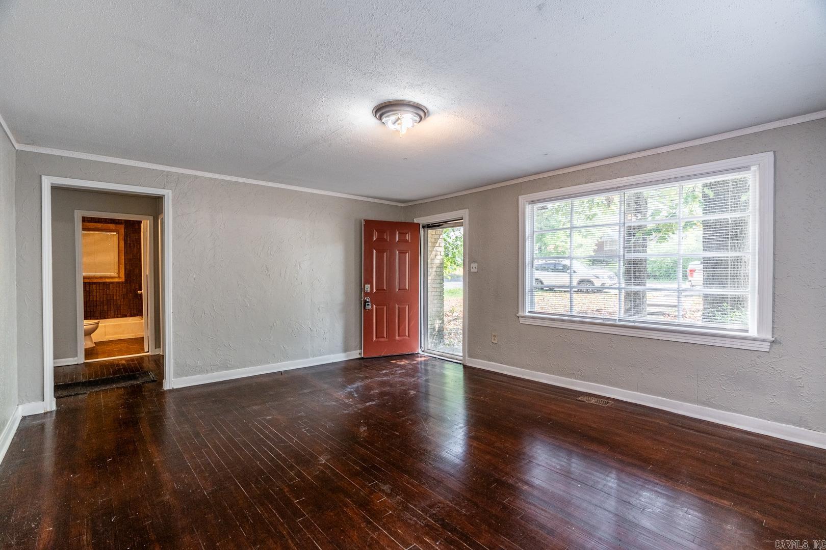 OAK FOREST GARDENS - Residential