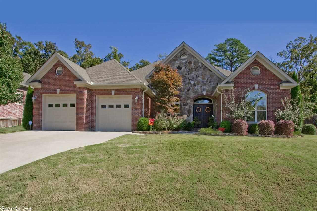 One level home located in a culdesac w/greenspace to the rear all in a kid friendly neighborhood in Don Roberts.The custom kitchen is huge with an island and bar that are open to the greatroom.This wonderful entertaining space continues as you walk out to rocked patio w/extra landscaping backing to woods.Master suite is split from the other bedrooms.Hand-scraped hardwoods all through the main areas. 4 addt bedrooms w/one jack and jill bath and another full bath makes this a fantastic home. Agt-See Remarks