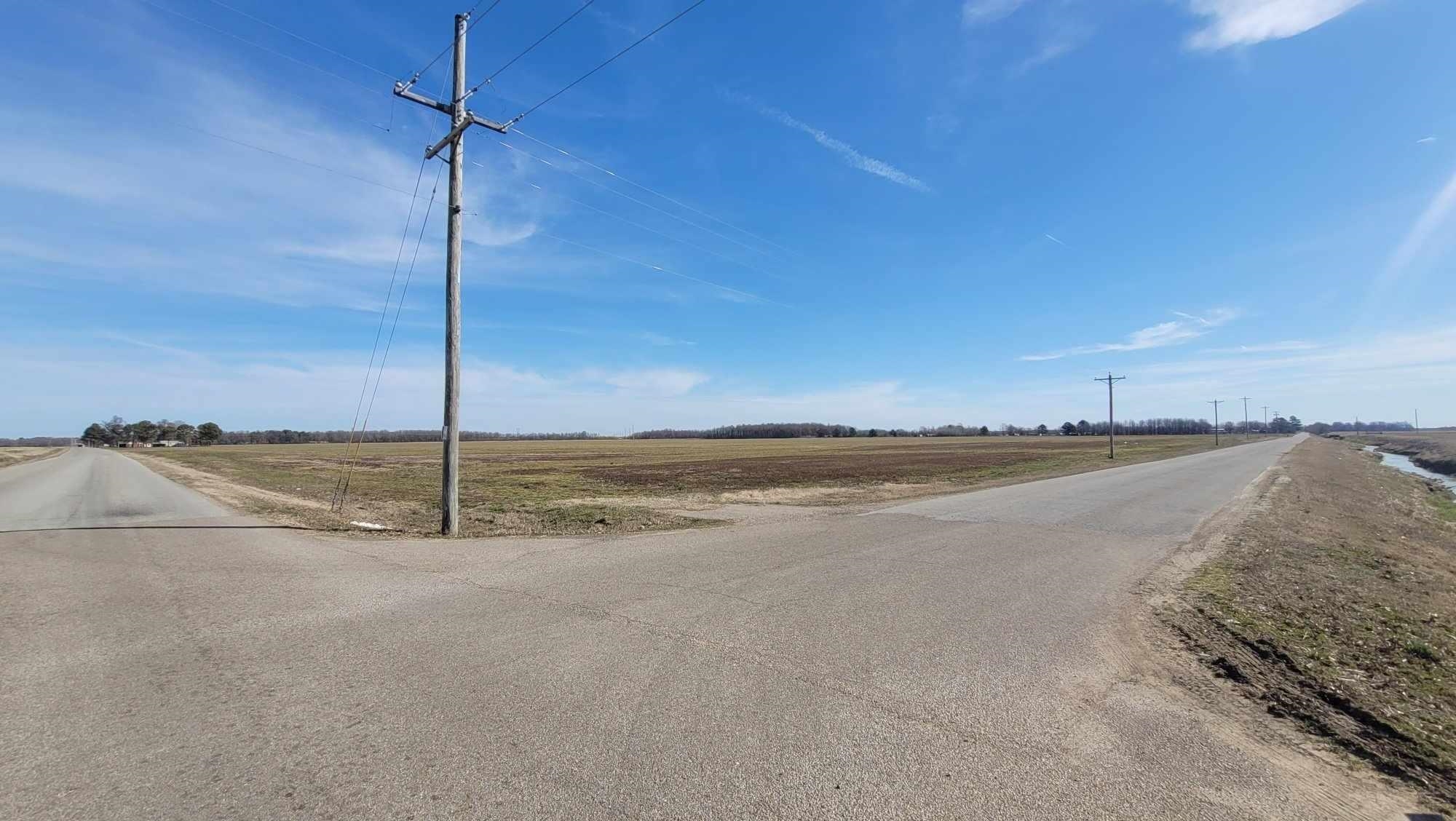26.36 acres (2.52 timber) flat land currently used for seasonal crops. The properties potential has not been utilized. Currently brings in approx. 10x the amount of taxes per year but with a little investment could be a lot more. Could easily be more profitable if used for hay, sod, or winter crops. Possible development for subdivision or use as pasture for cows or horses. It could be irrigated, or laser leveled and bring more money per year.