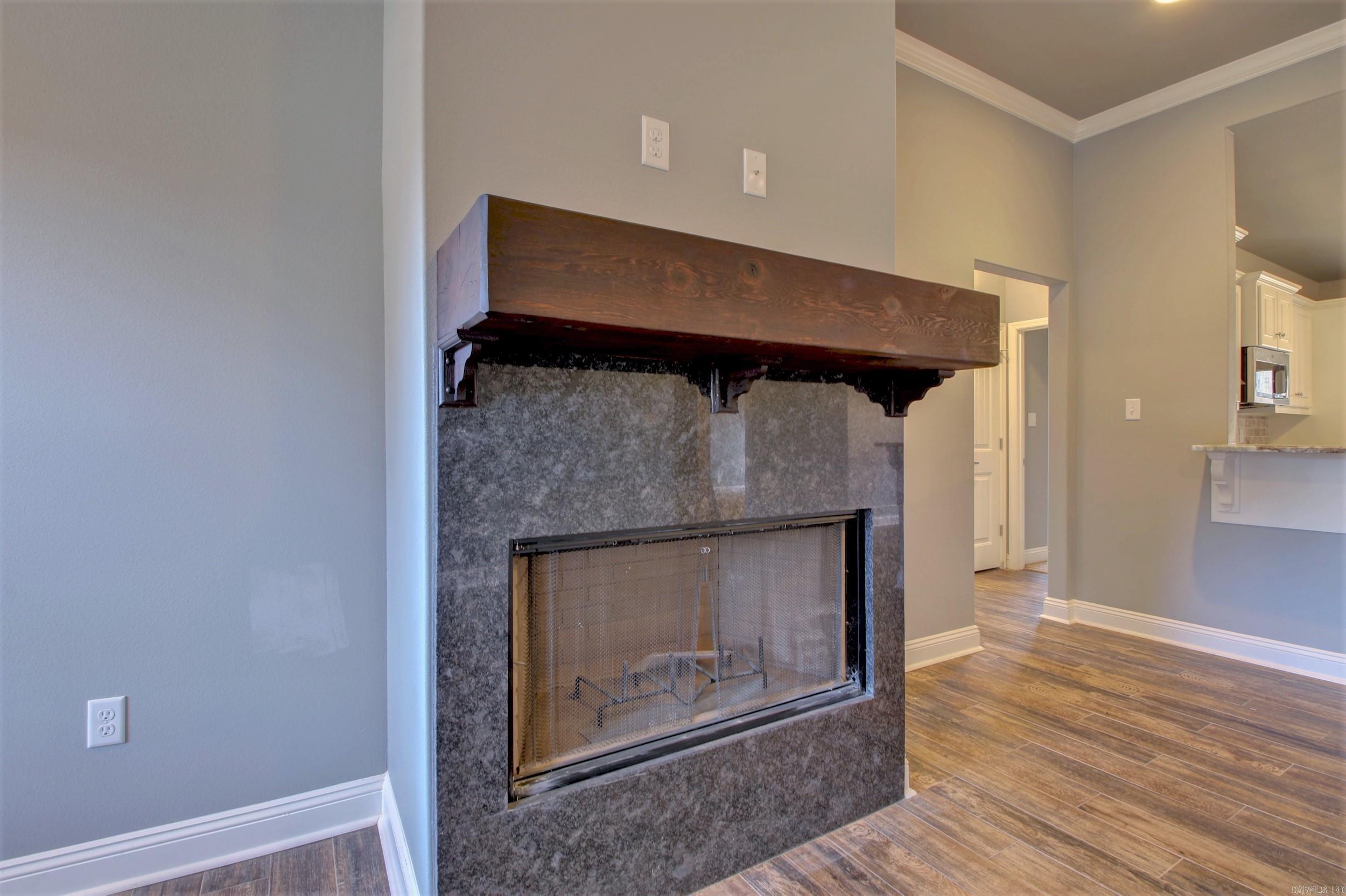 Springtree Villiage - Land