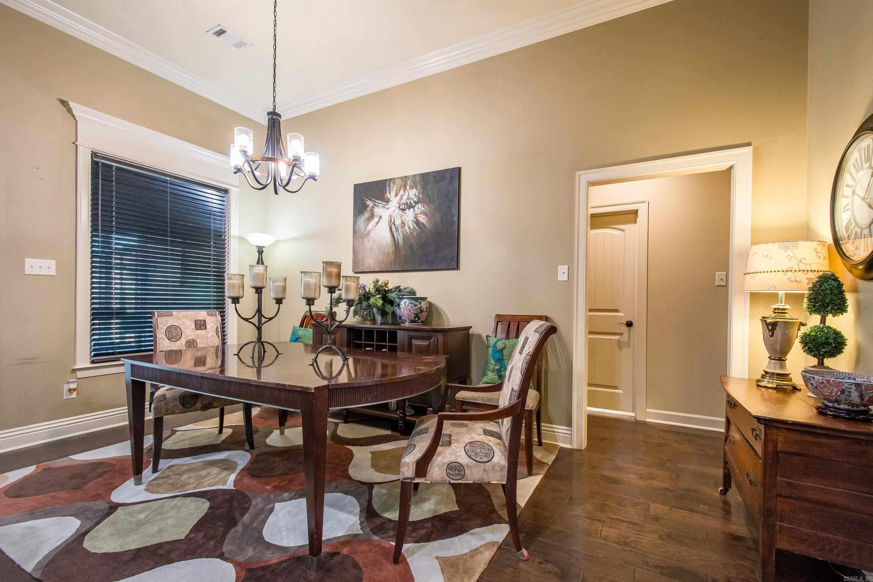 BENTLEY COURT - Residential