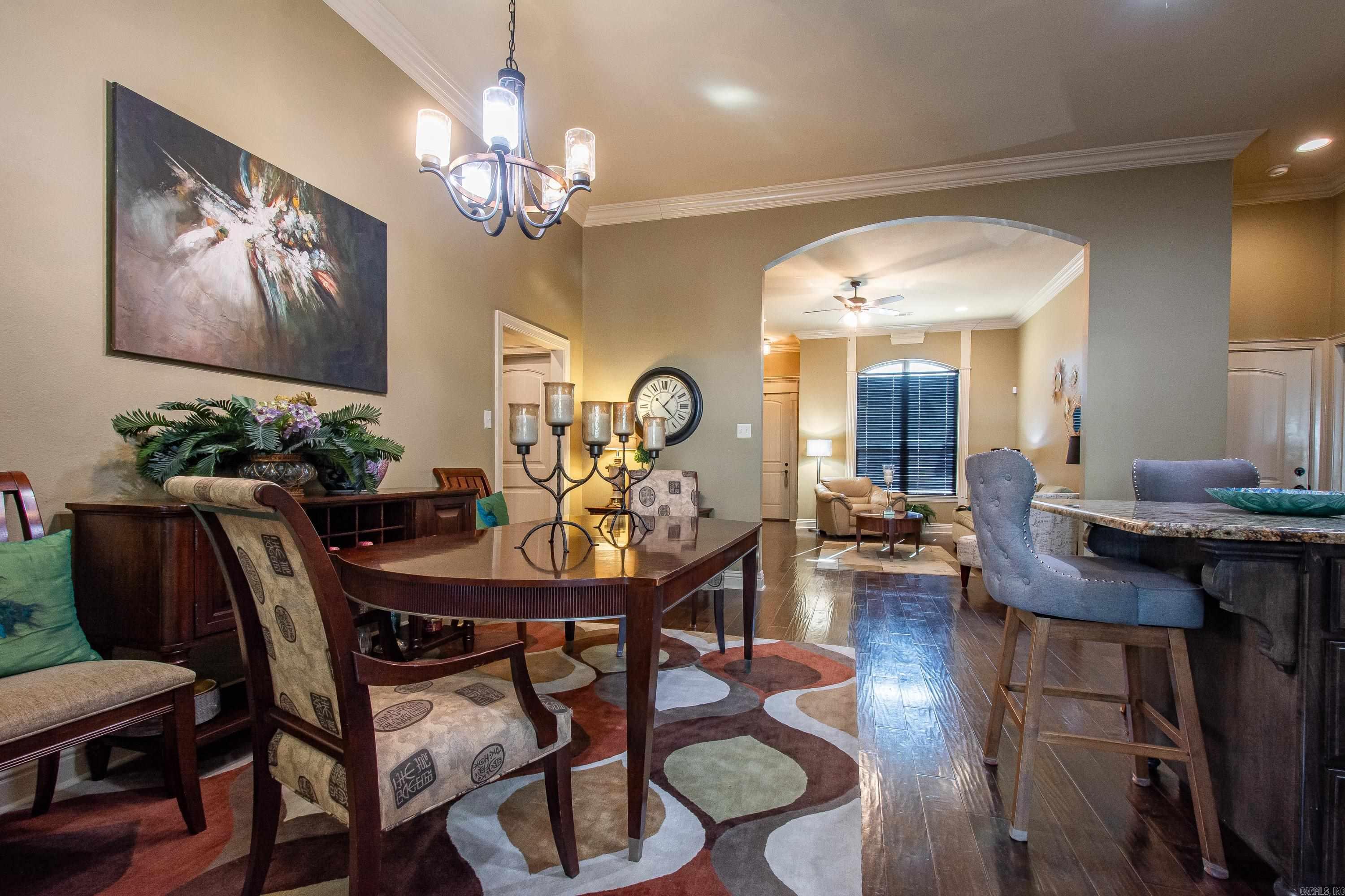 BENTLEY COURT - Residential