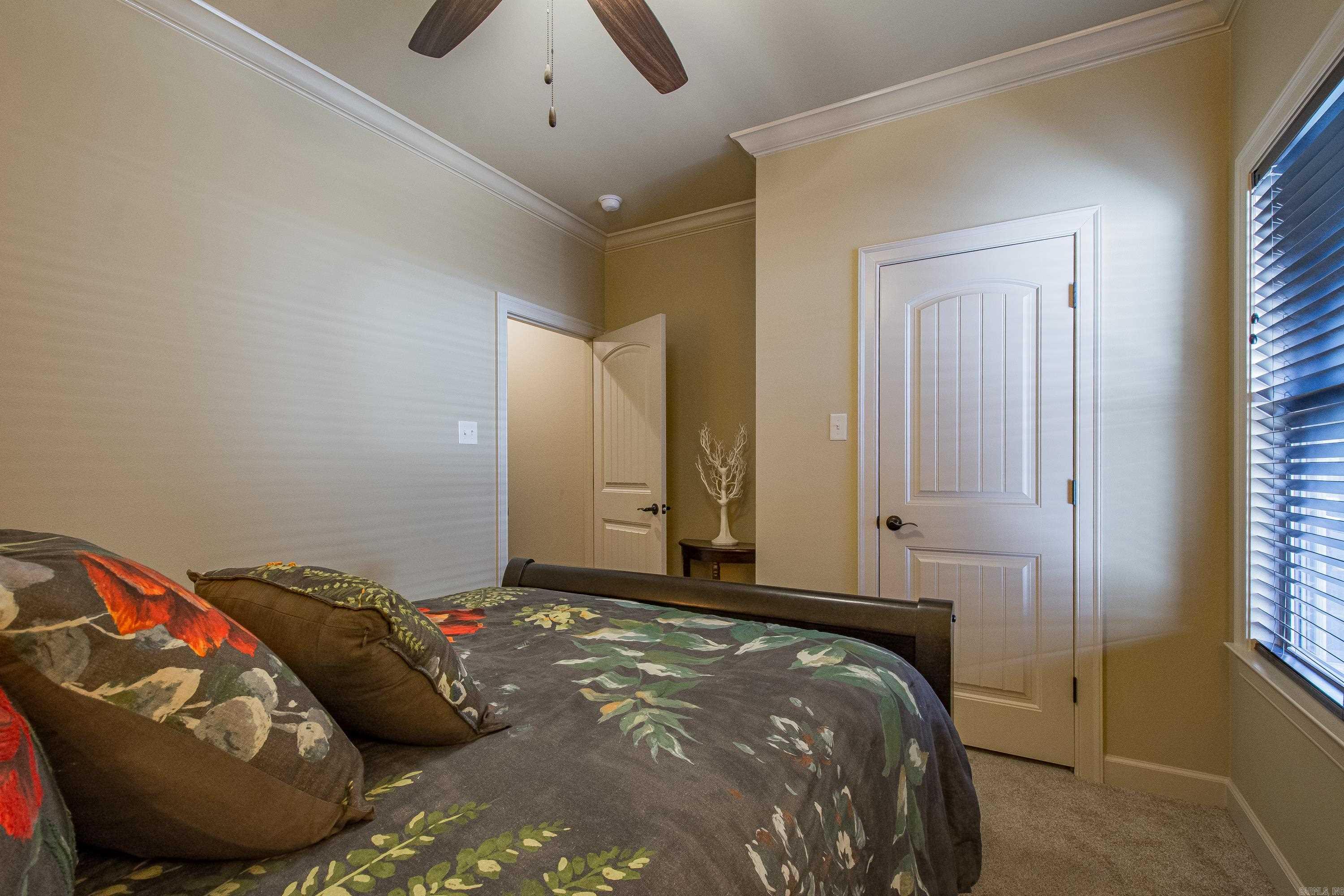 BENTLEY COURT - Residential