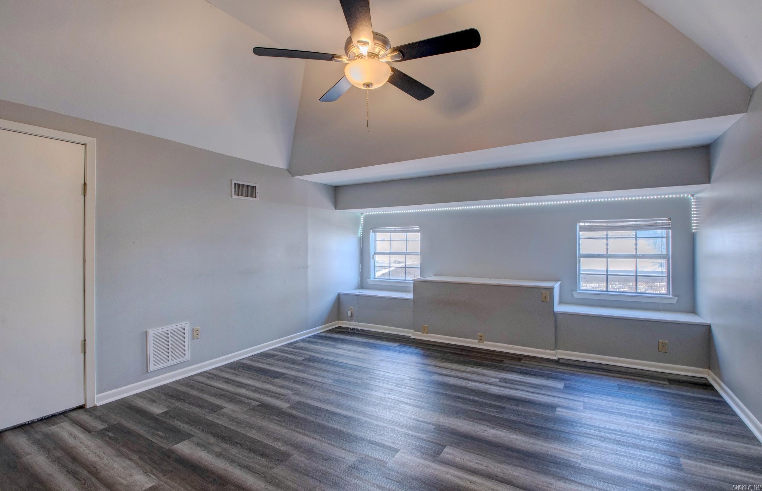 RAINWOOD COVE - Residential