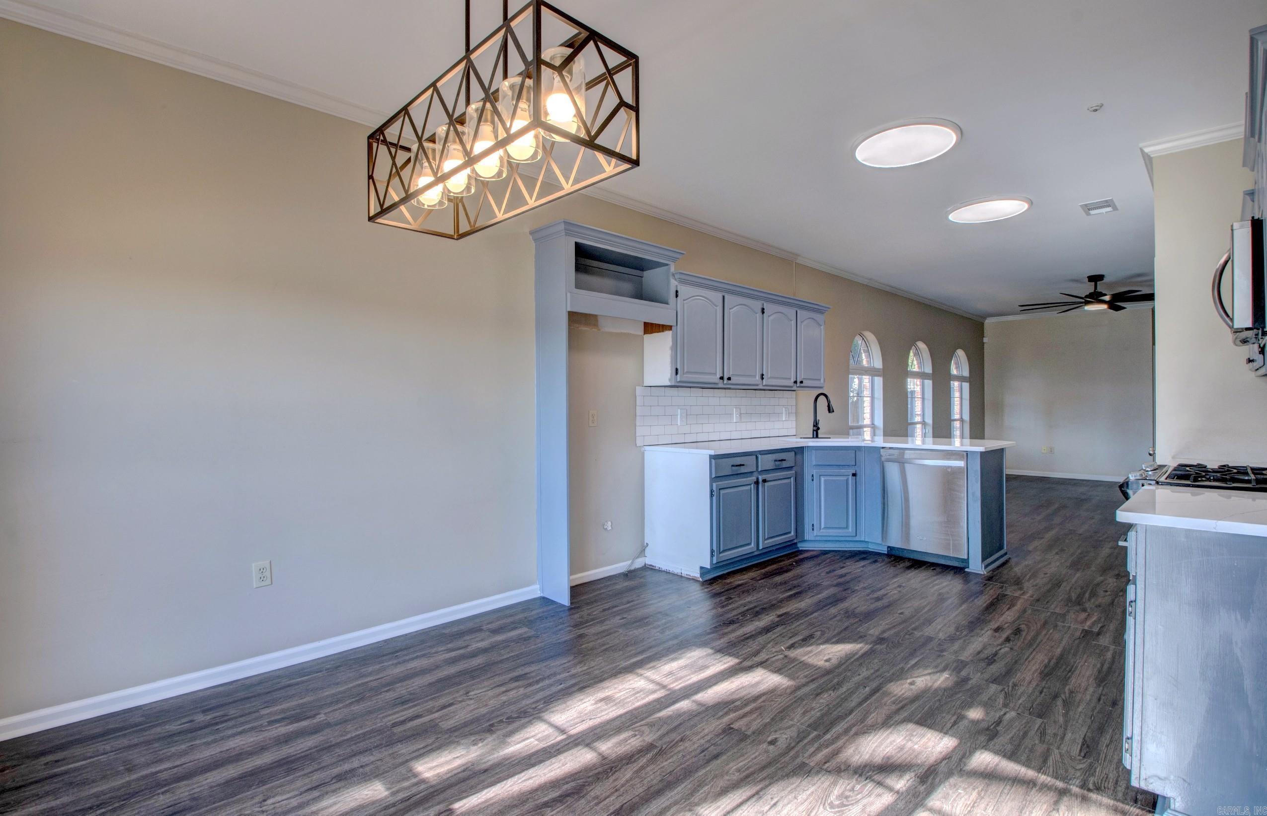 RAINWOOD COVE - Residential