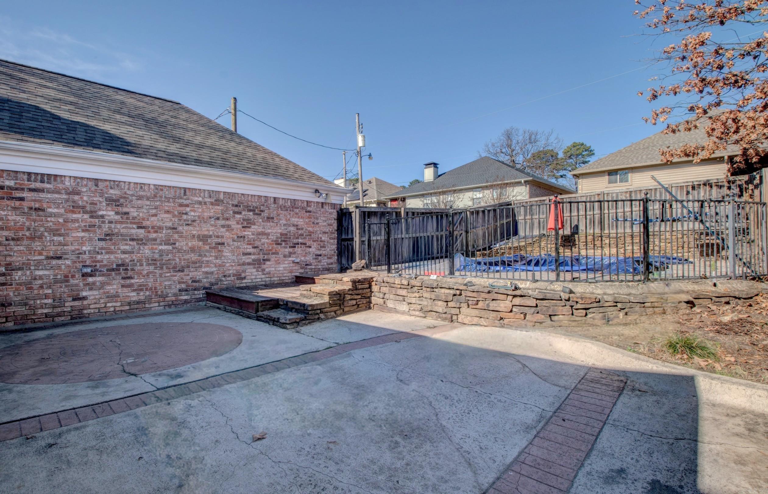 RAINWOOD COVE - Residential