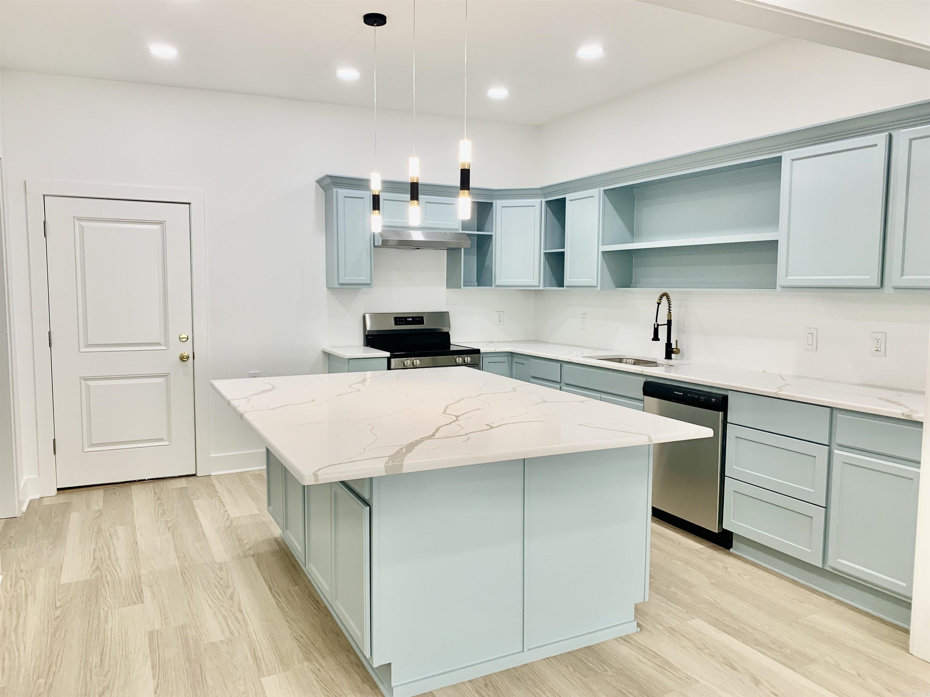 BRADDOCKS - Residential