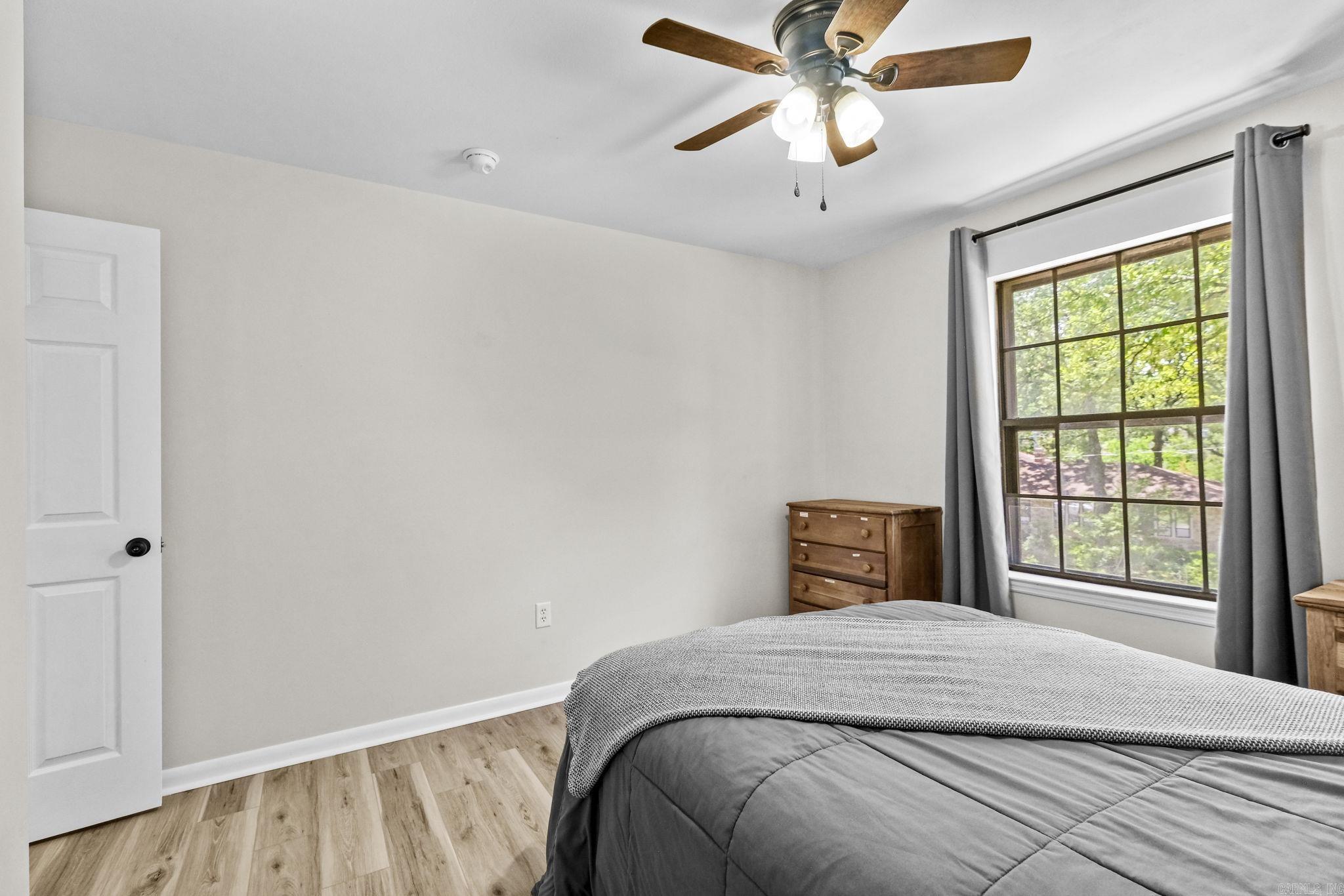 EAST MEADOW - Residential