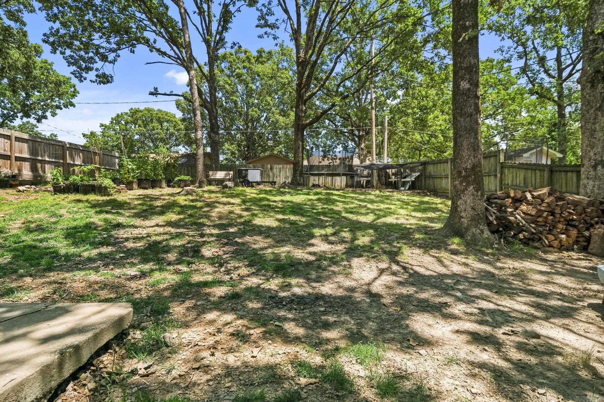 EAST MEADOW - Residential