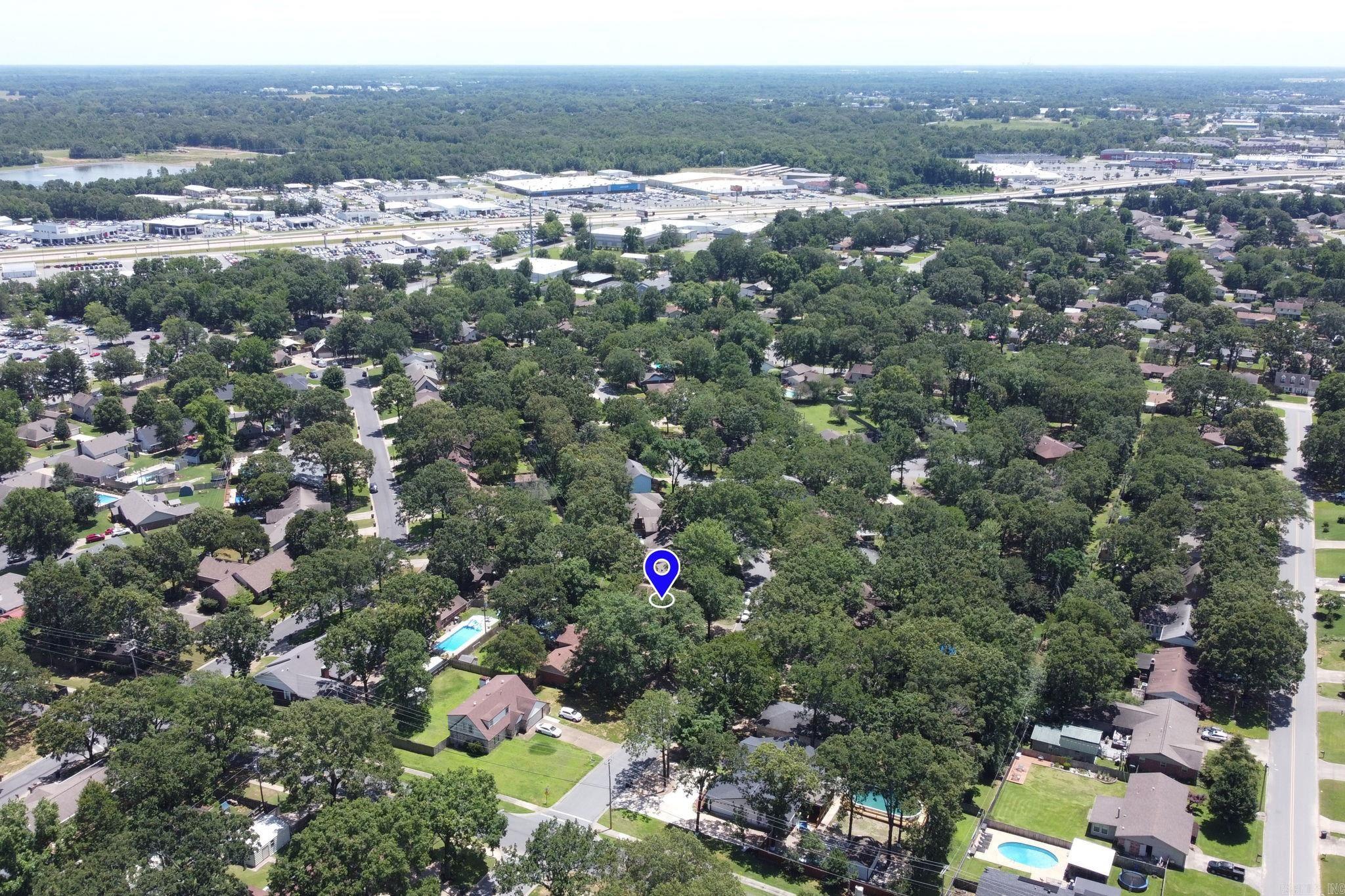 EAST MEADOW - Residential