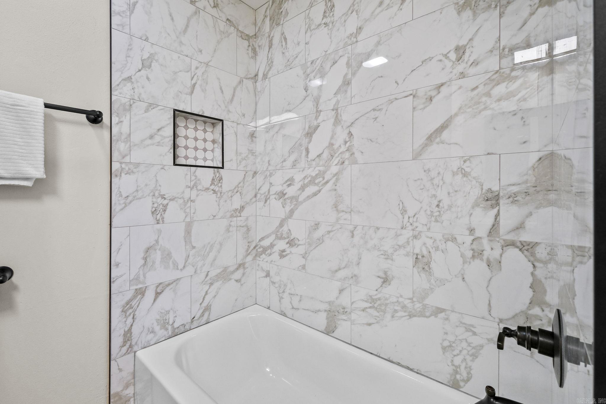 EAST MEADOW - Residential