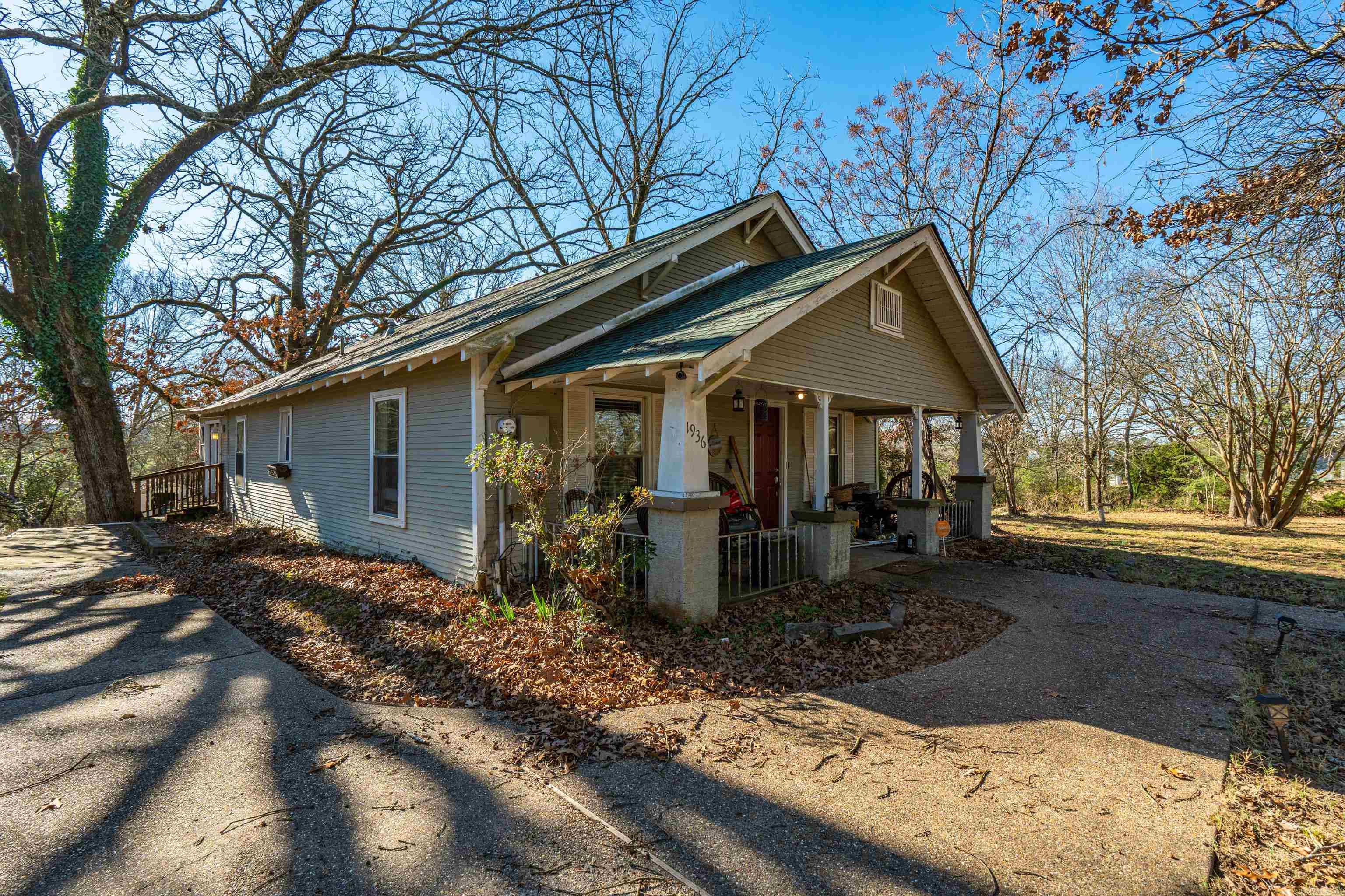 Metes & Bounds - Residential