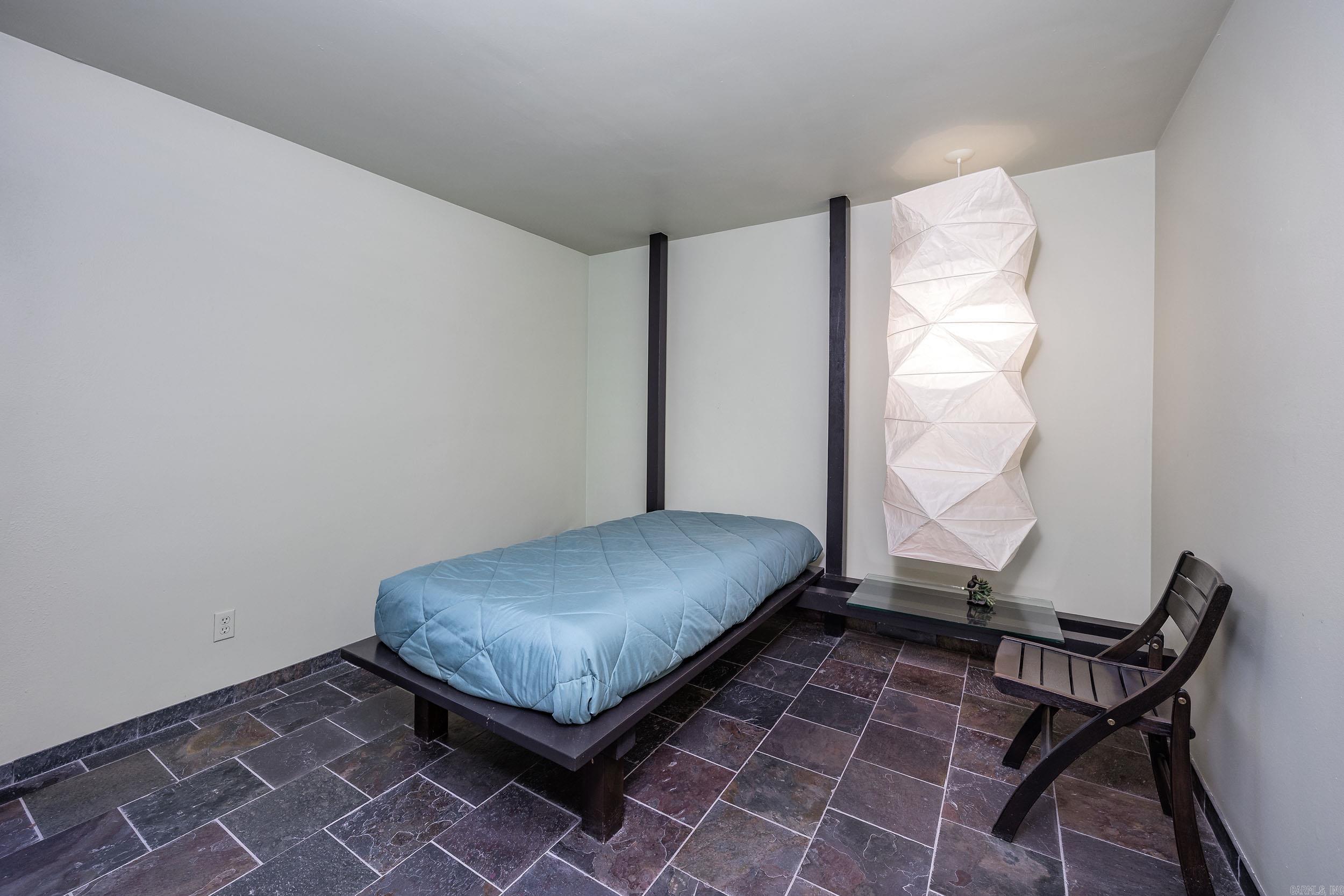 Forest Heights Condo - Residential