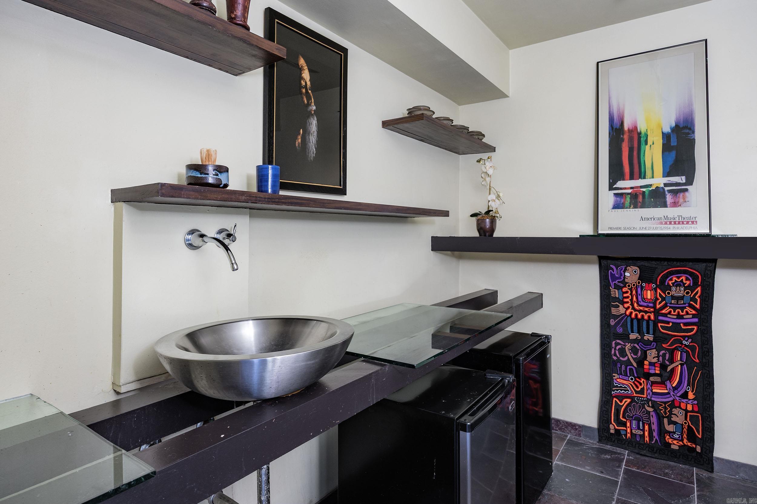 Forest Heights Condo - Residential