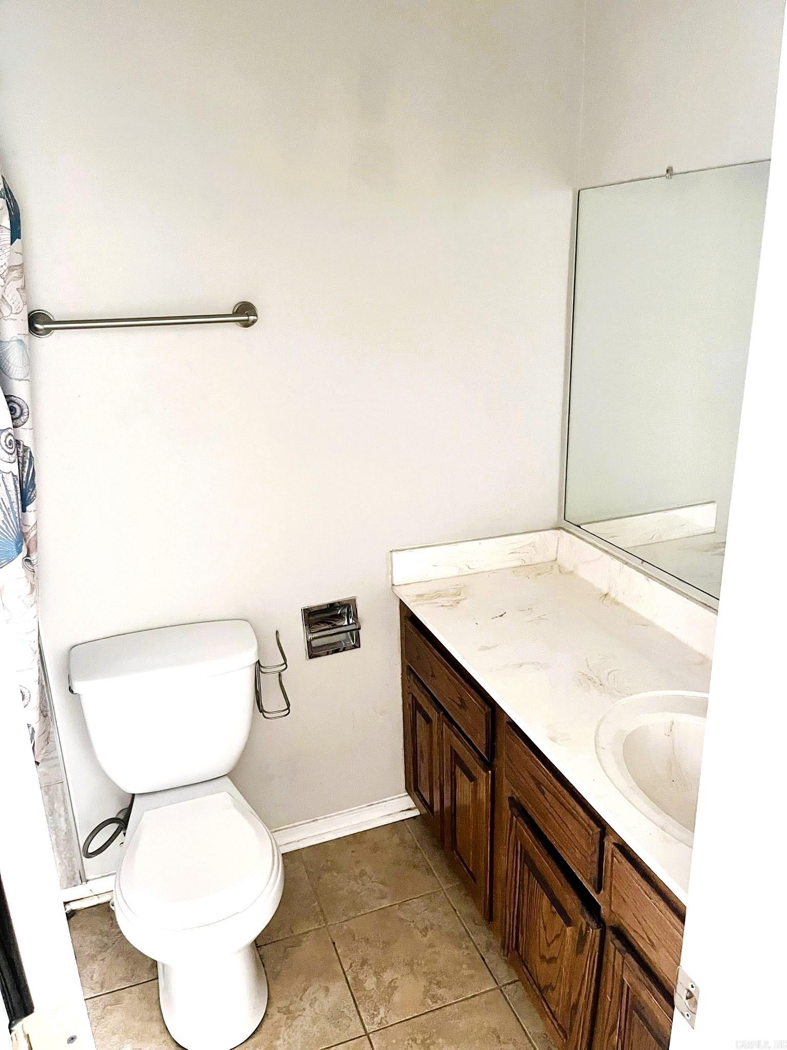Windsor Garden Condominiums - Residential Lease