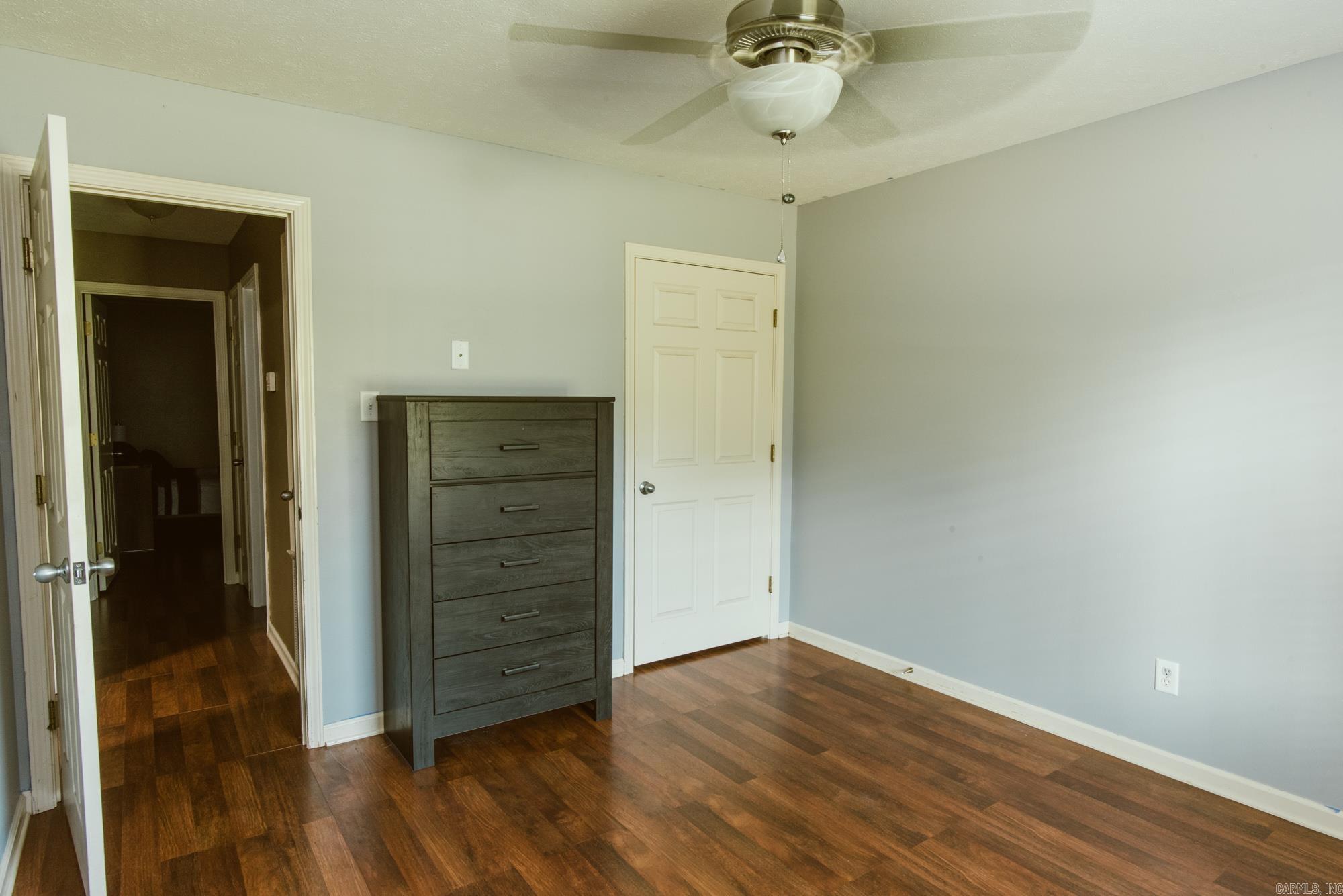 GREEN HILLS - Residential