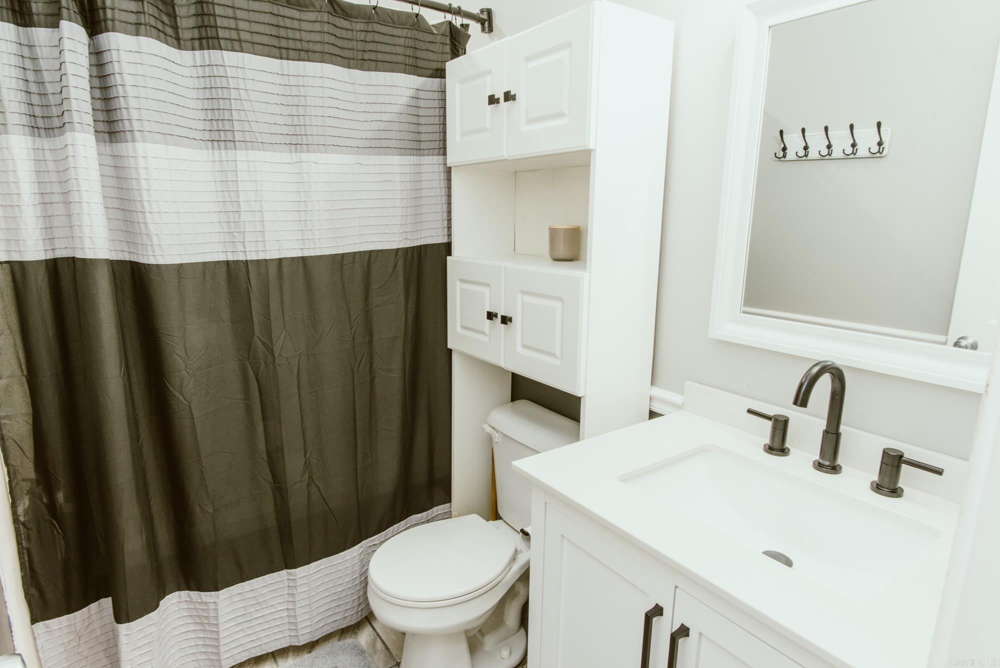 GREEN HILLS - Residential