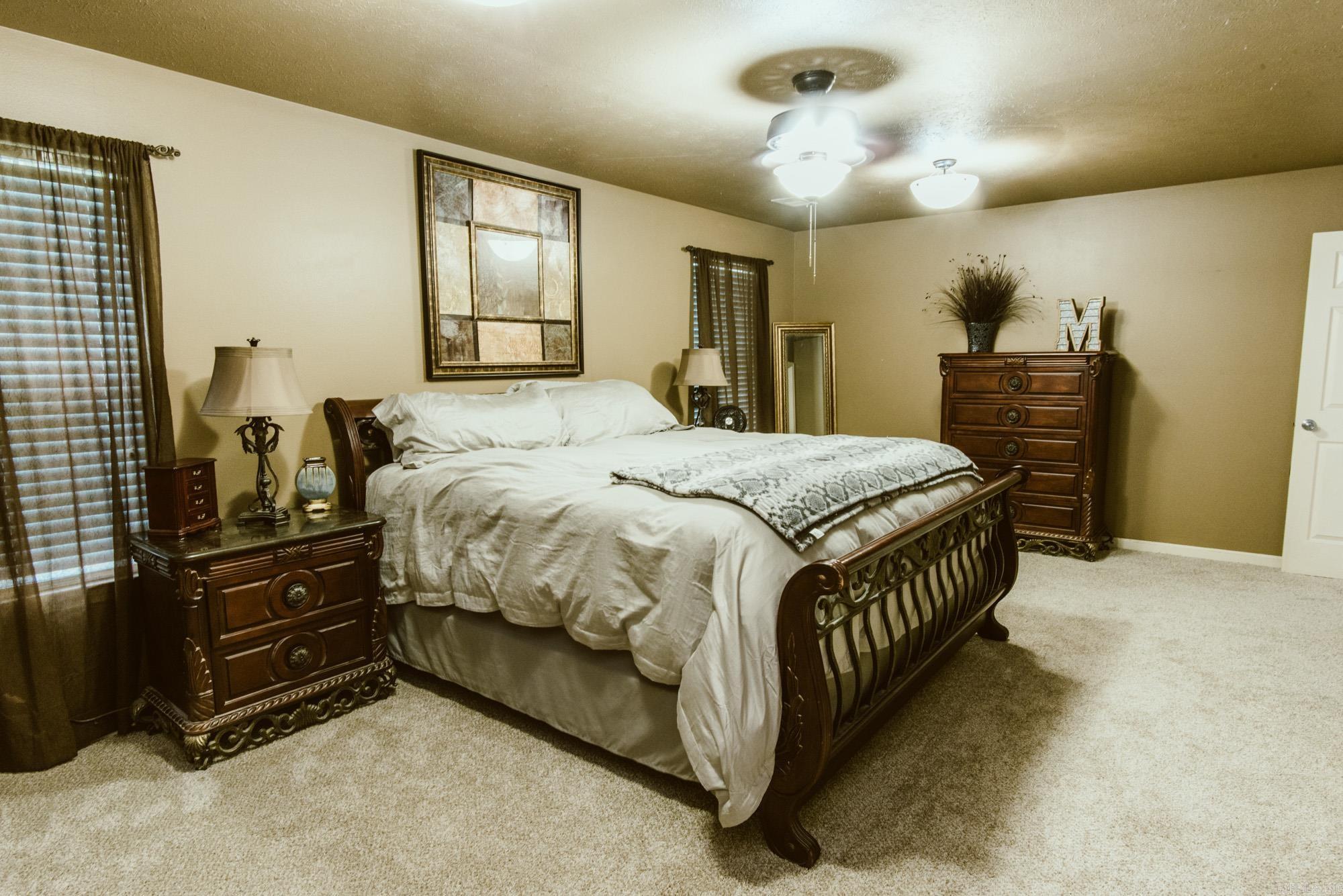 GREEN HILLS - Residential