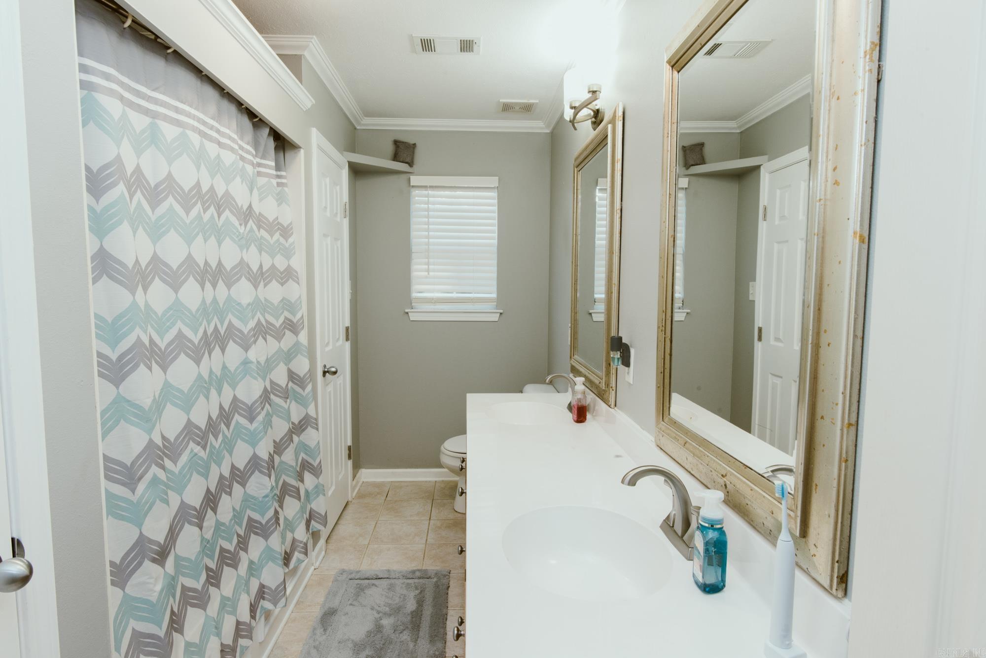 GREEN HILLS - Residential