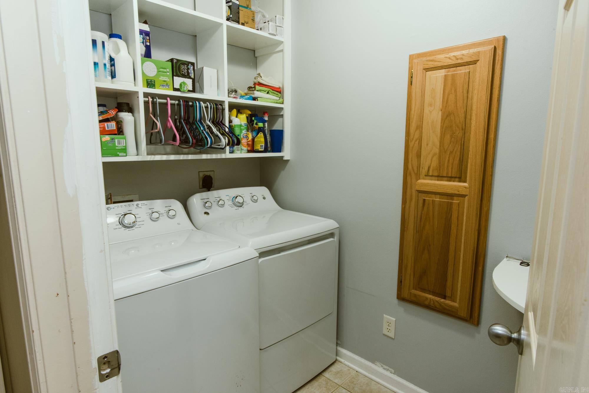 GREEN HILLS - Residential