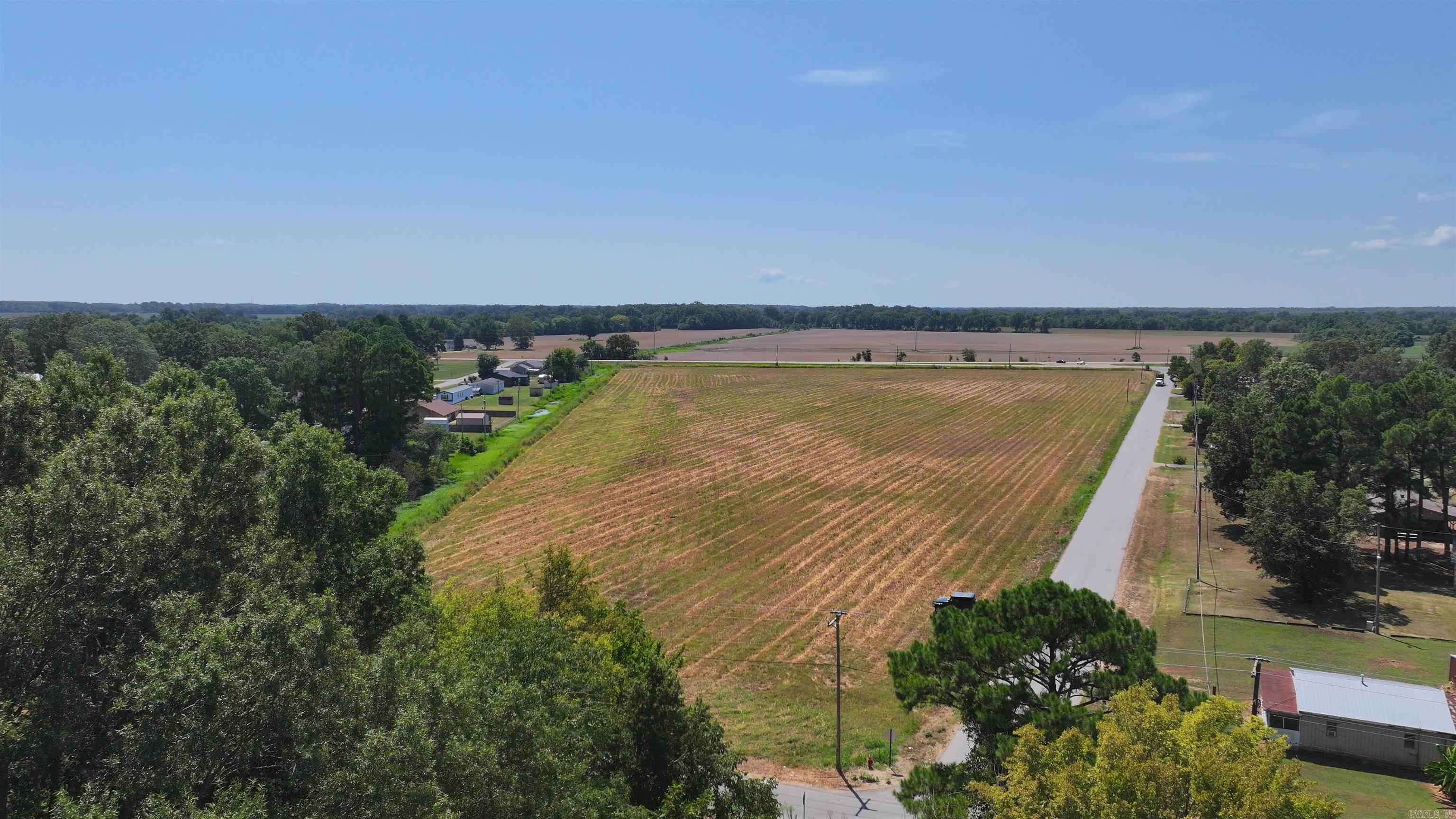 Clarendon Original Town - Land