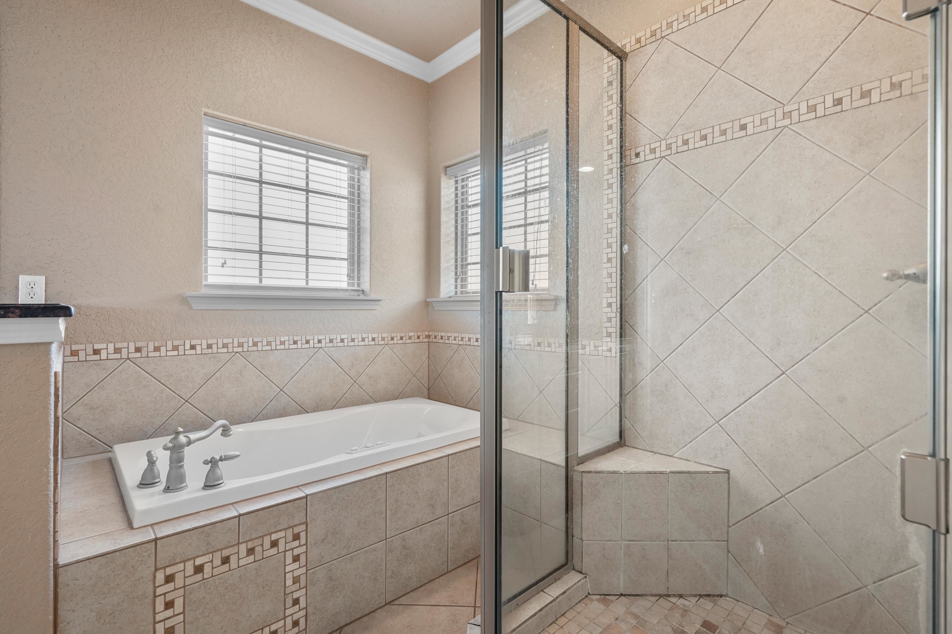 LIGHTHOUSE POINT HPR - Residential