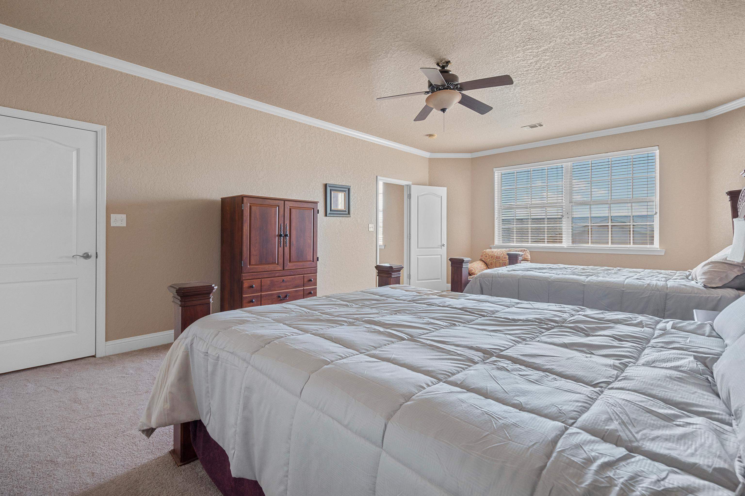 LIGHTHOUSE POINT HPR - Residential