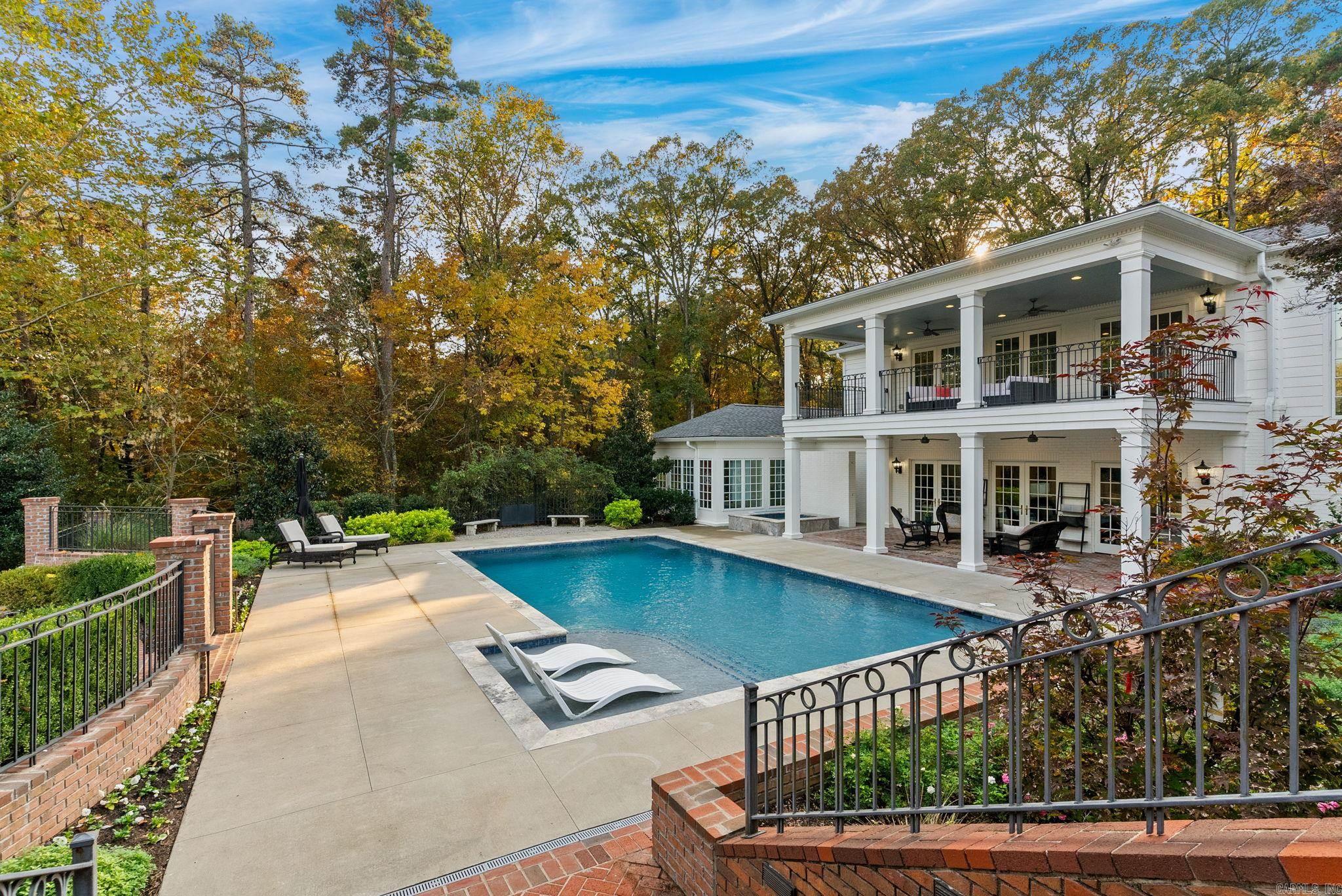 Robinwood - Residential