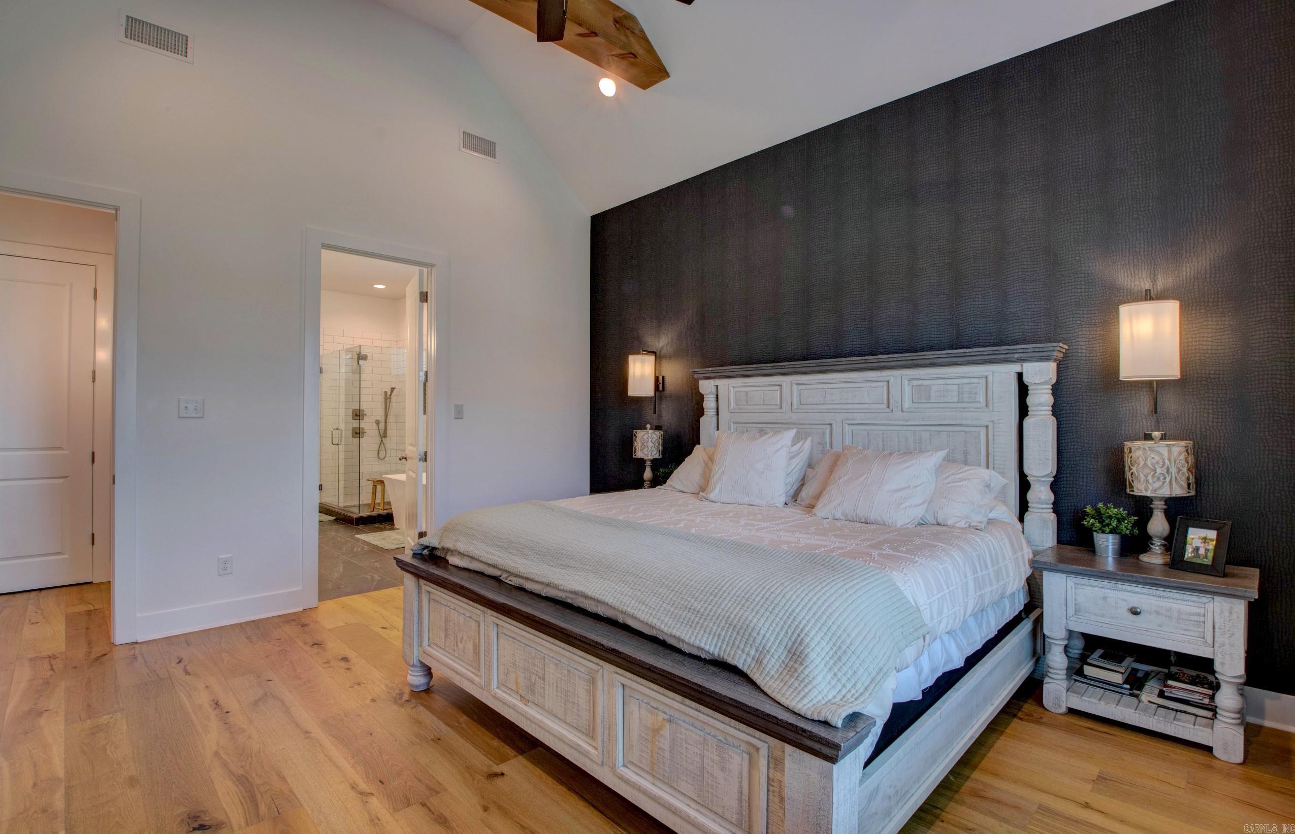 THE POINTE HURRICANE ESTATES - Residential