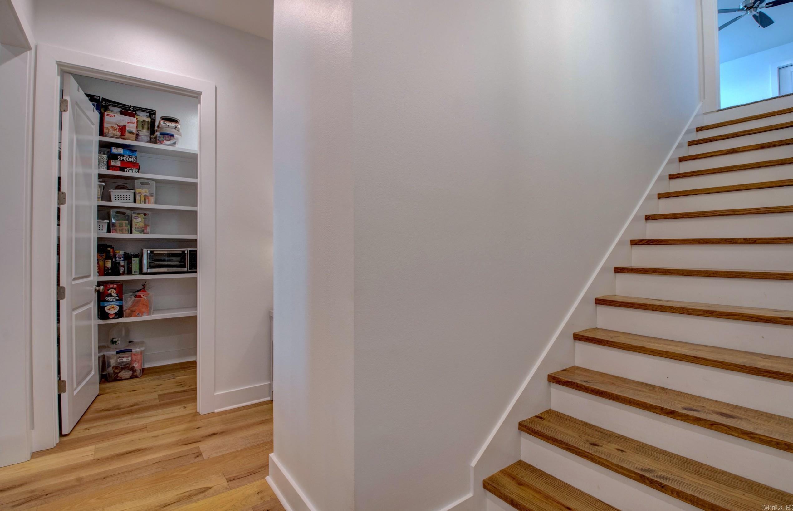 THE POINTE HURRICANE ESTATES - Residential