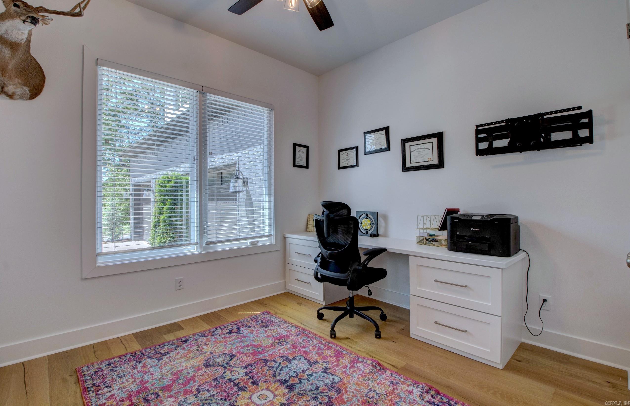 THE POINTE HURRICANE ESTATES - Residential