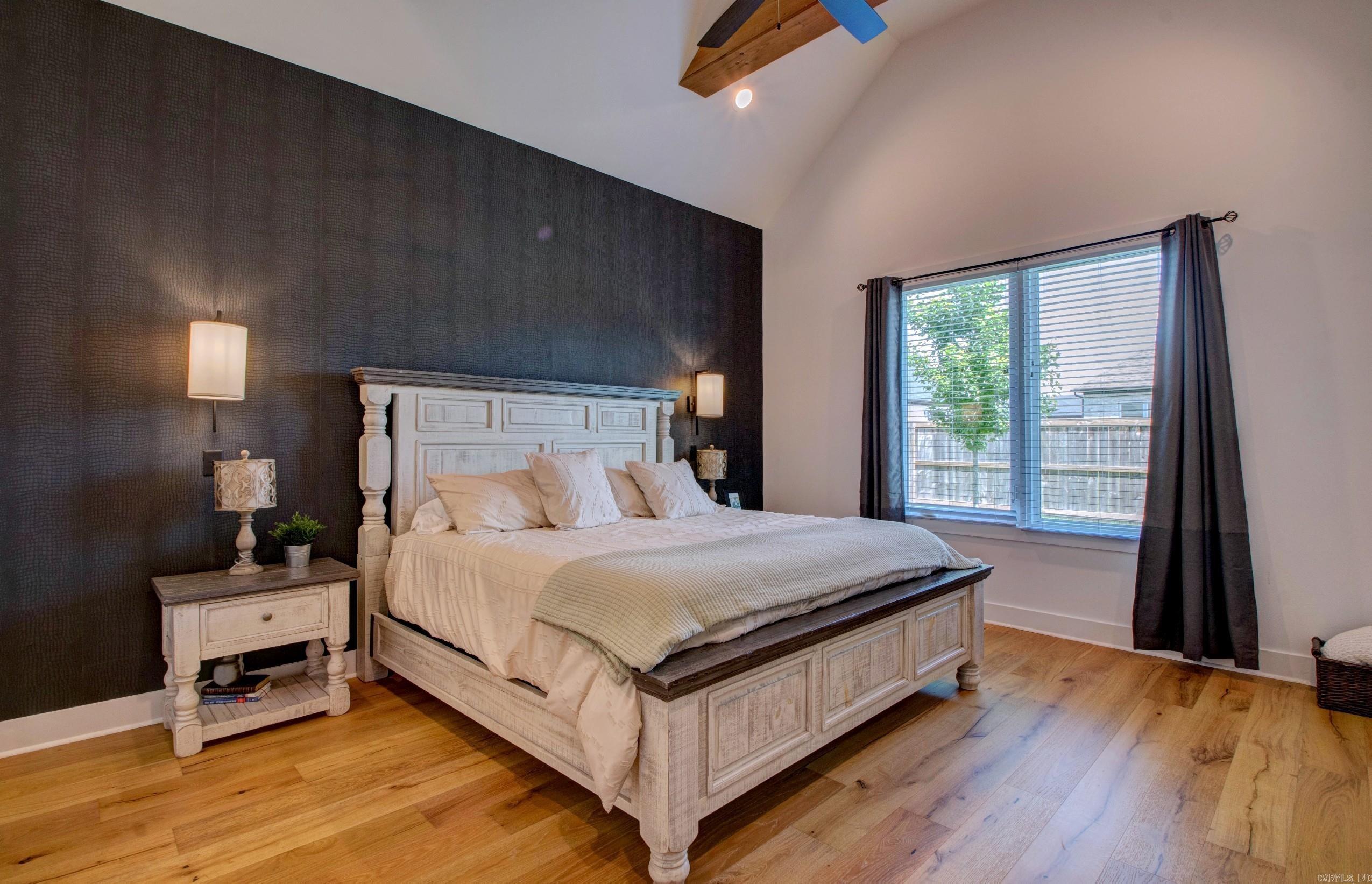 THE POINTE HURRICANE ESTATES - Residential