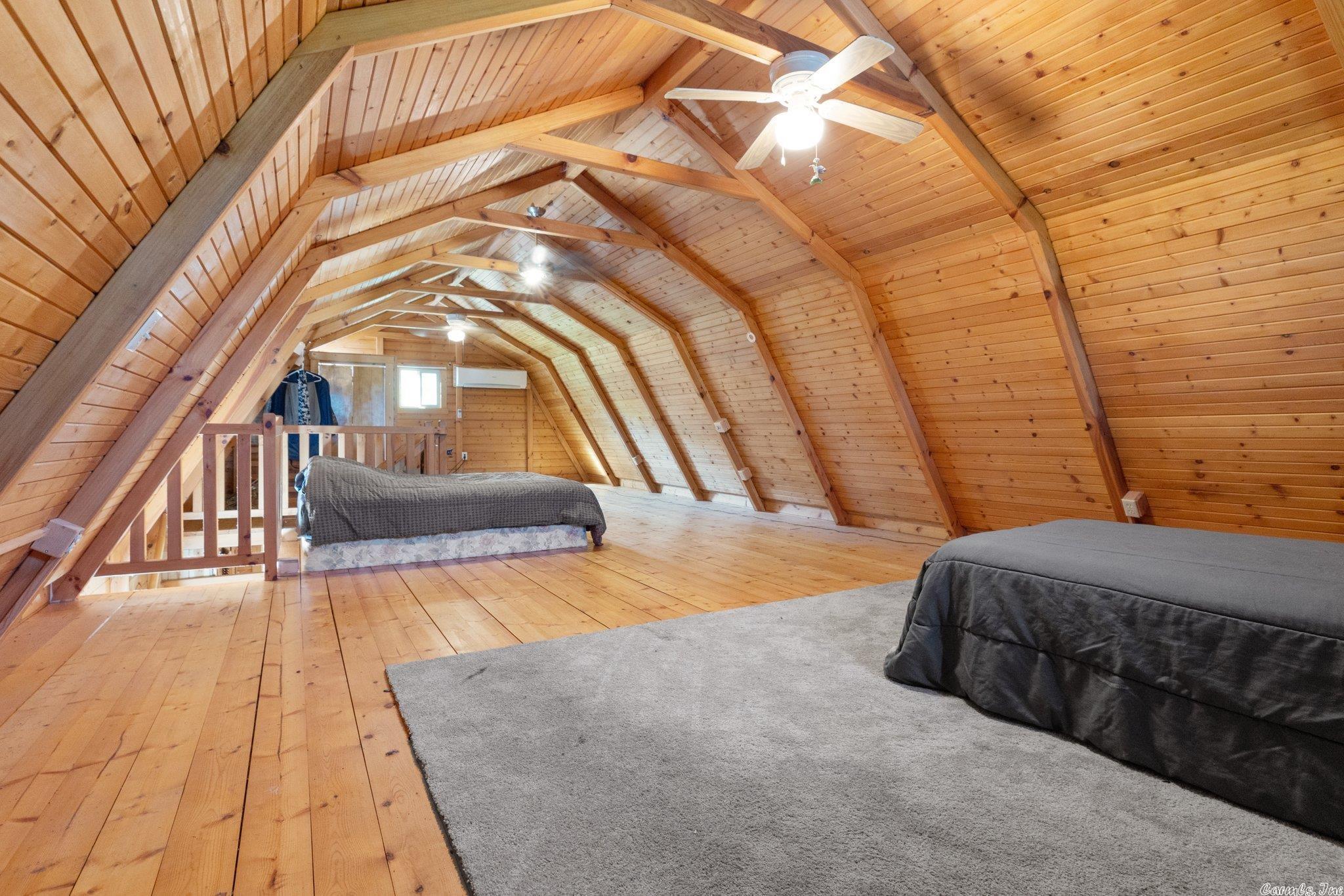 Daisy Little - Residential