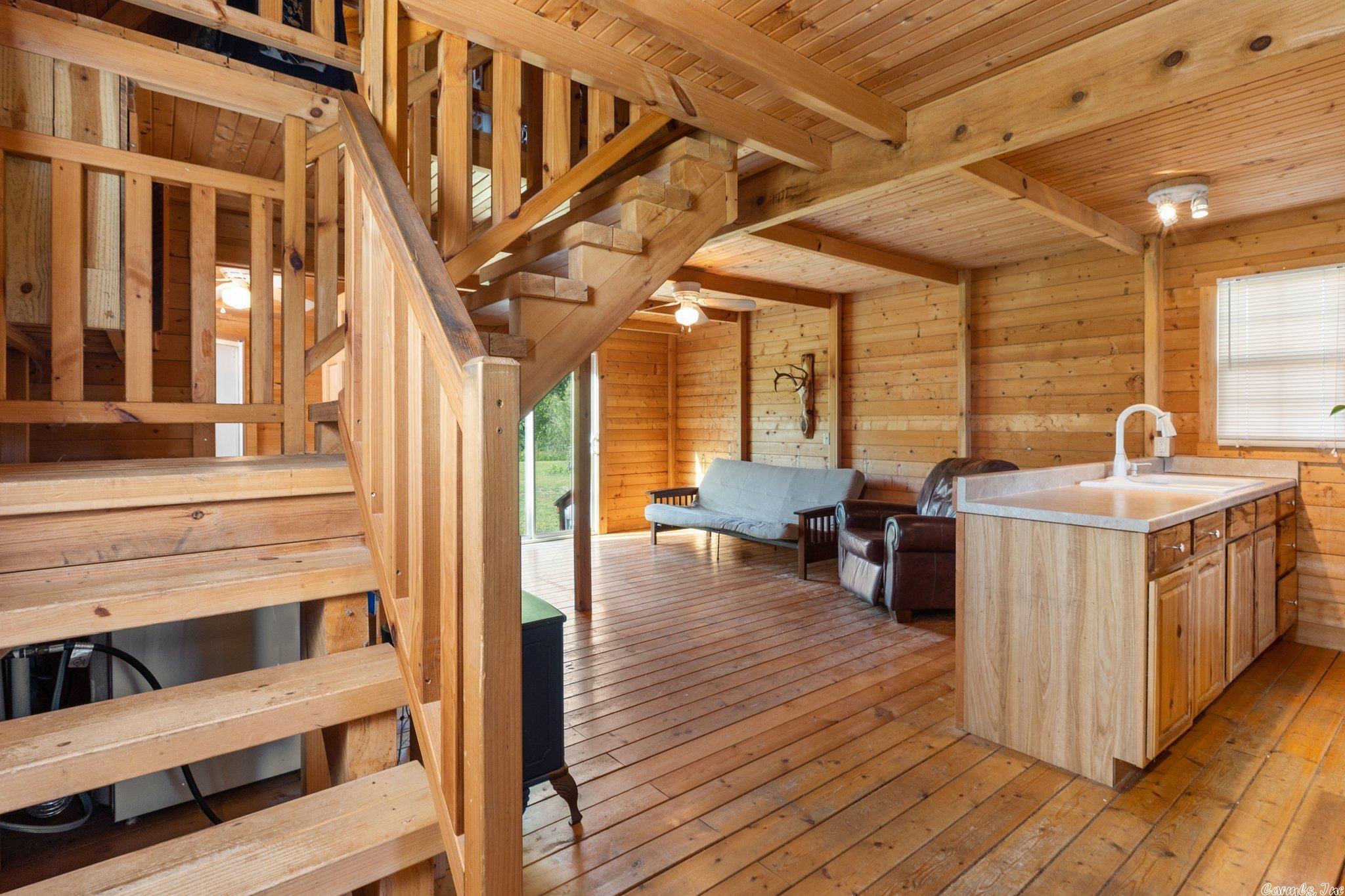 Daisy Little - Residential