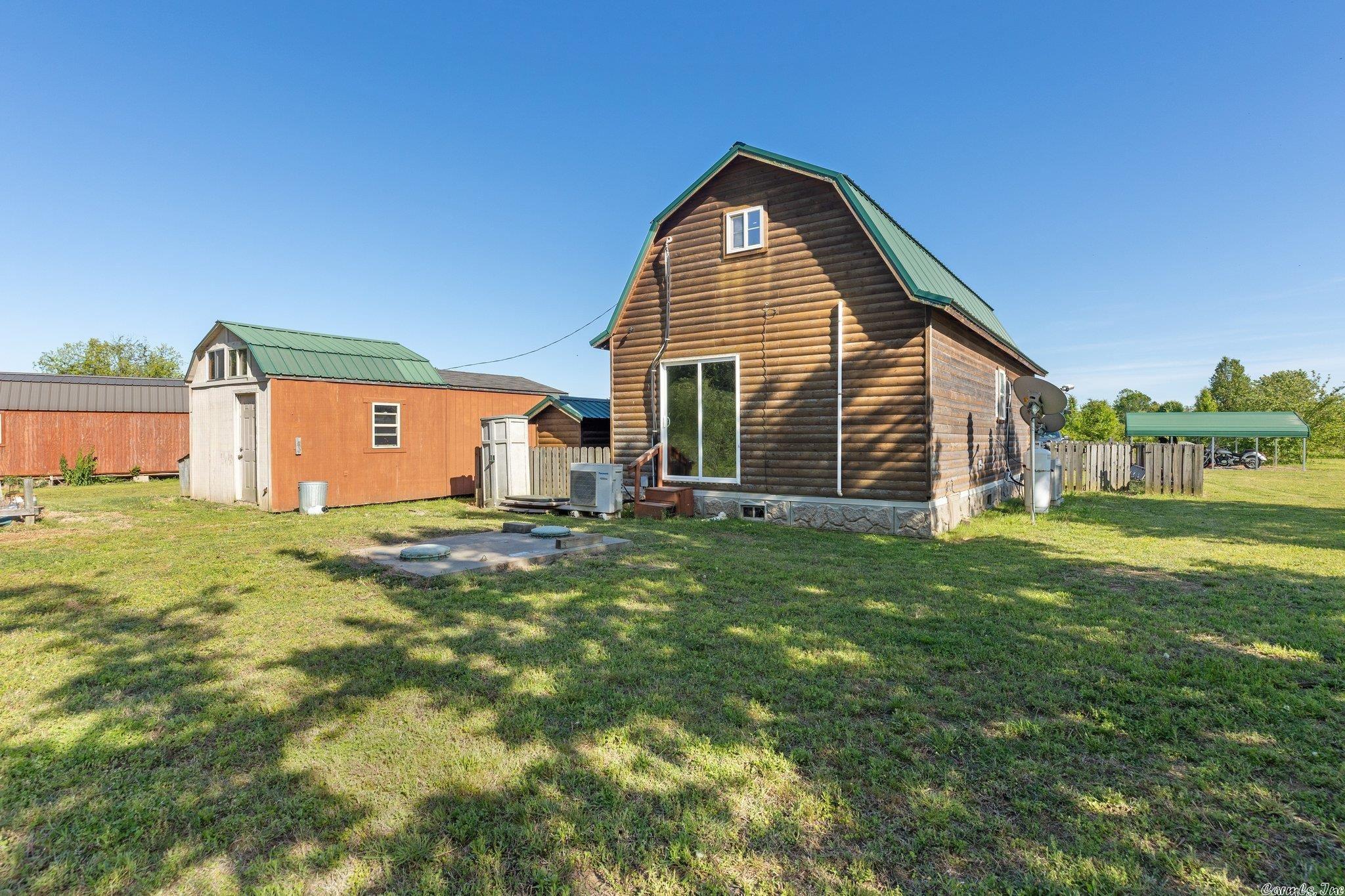 Daisy Little - Residential