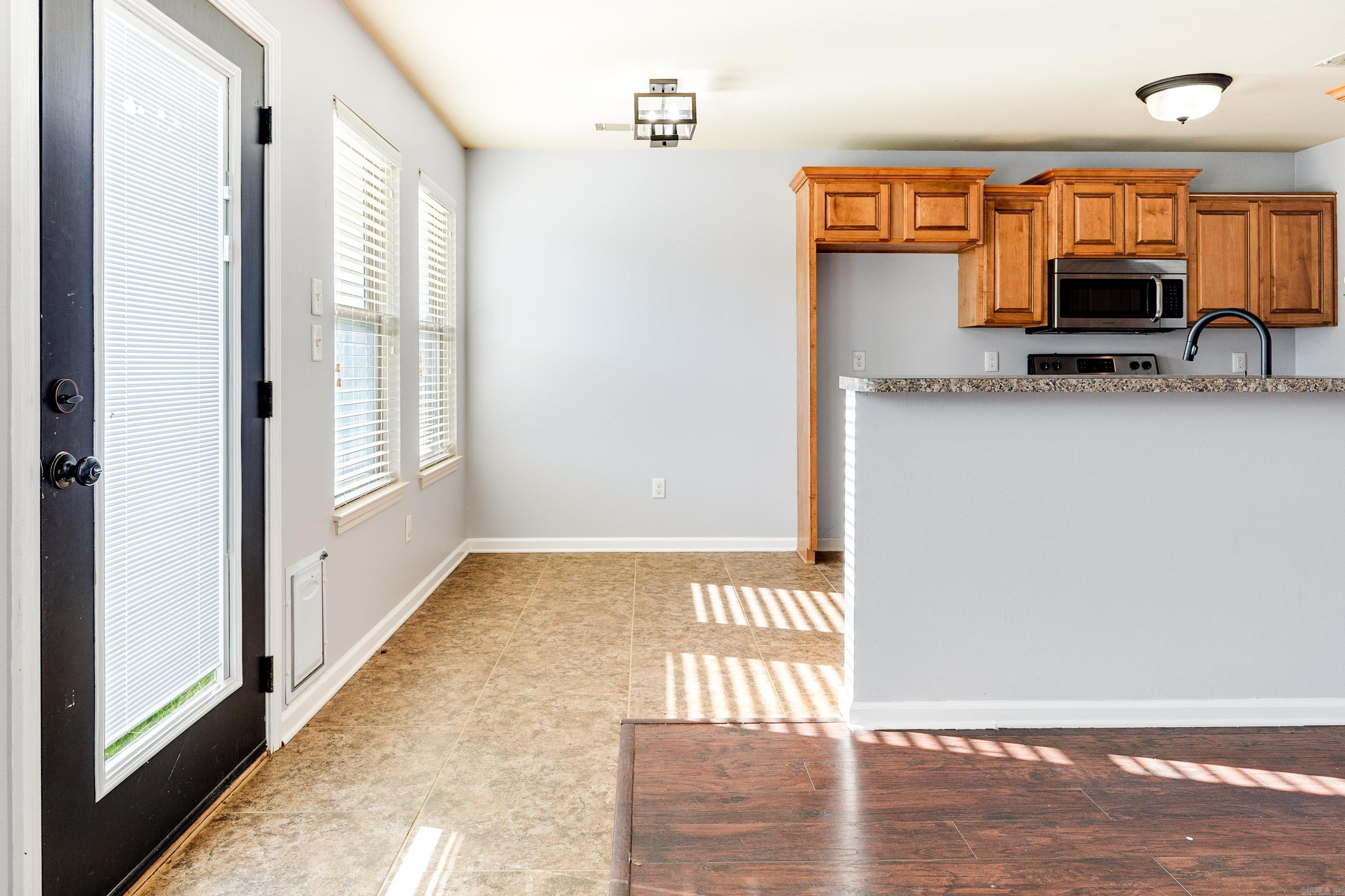 DEER CREEK SPRINGS - Residential