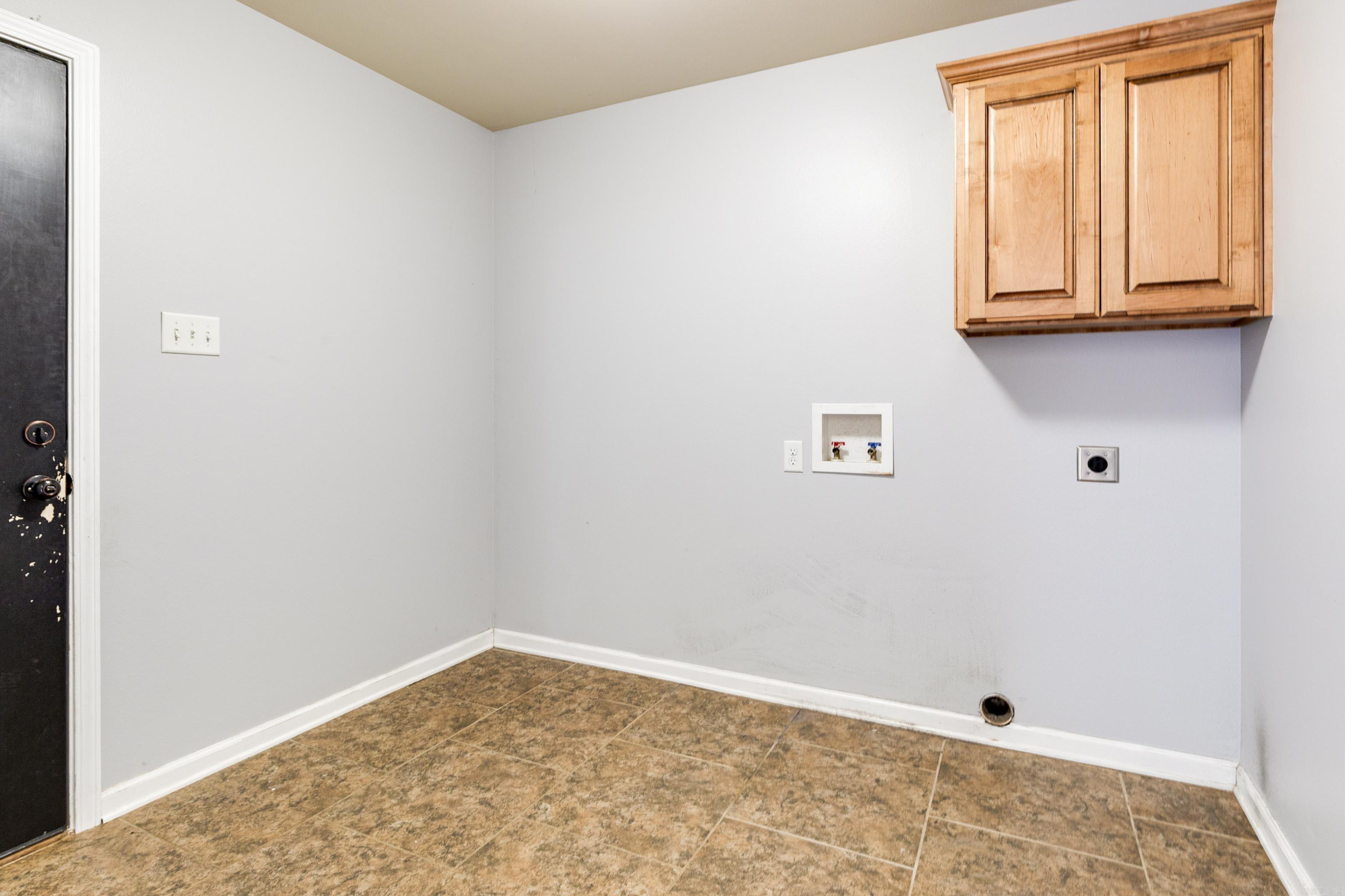 DEER CREEK SPRINGS - Residential