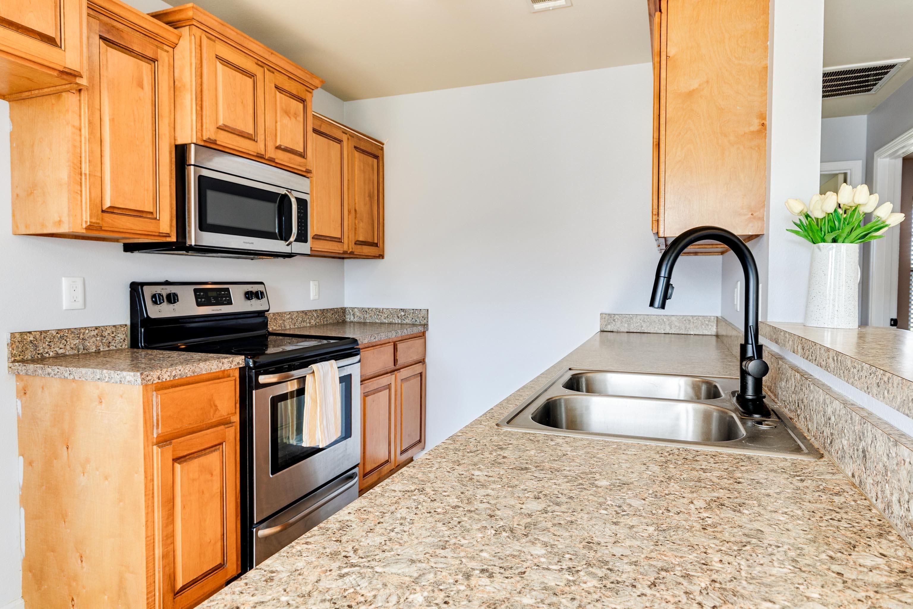 DEER CREEK SPRINGS - Residential