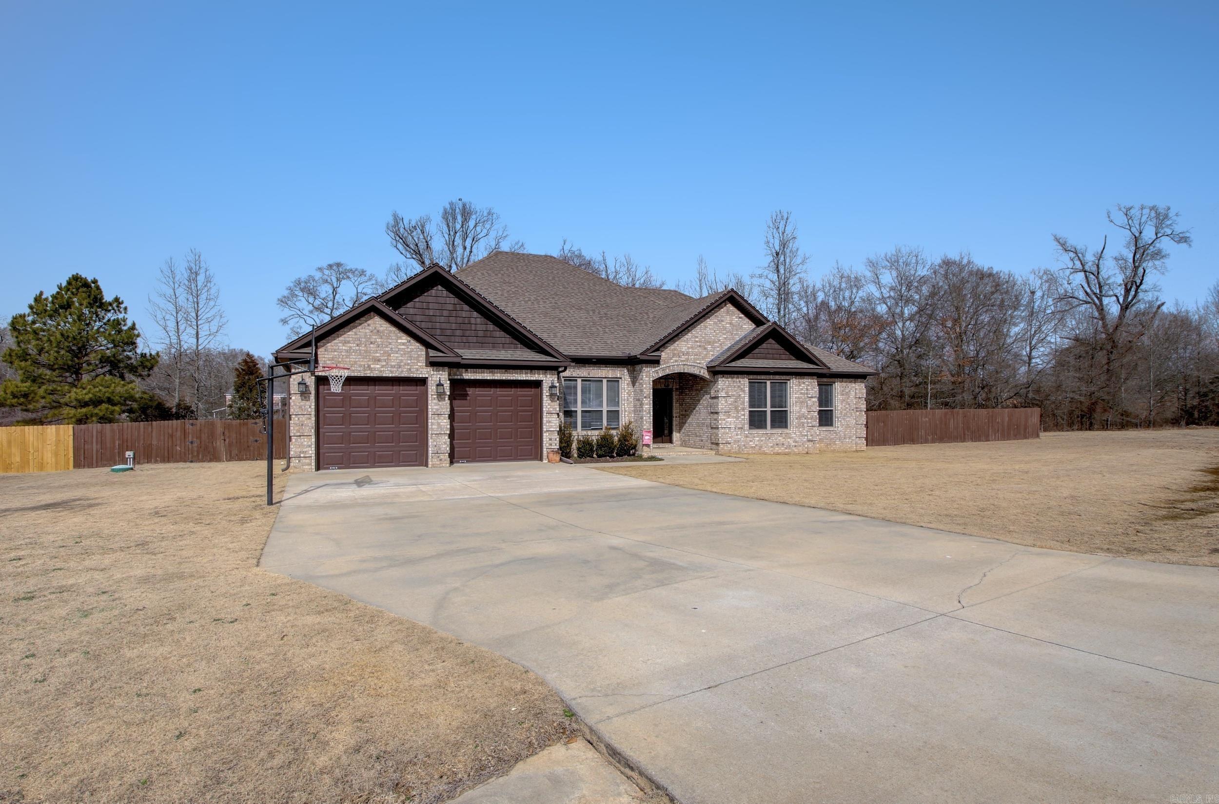 MOUNT TABOR ESTATES - Residential