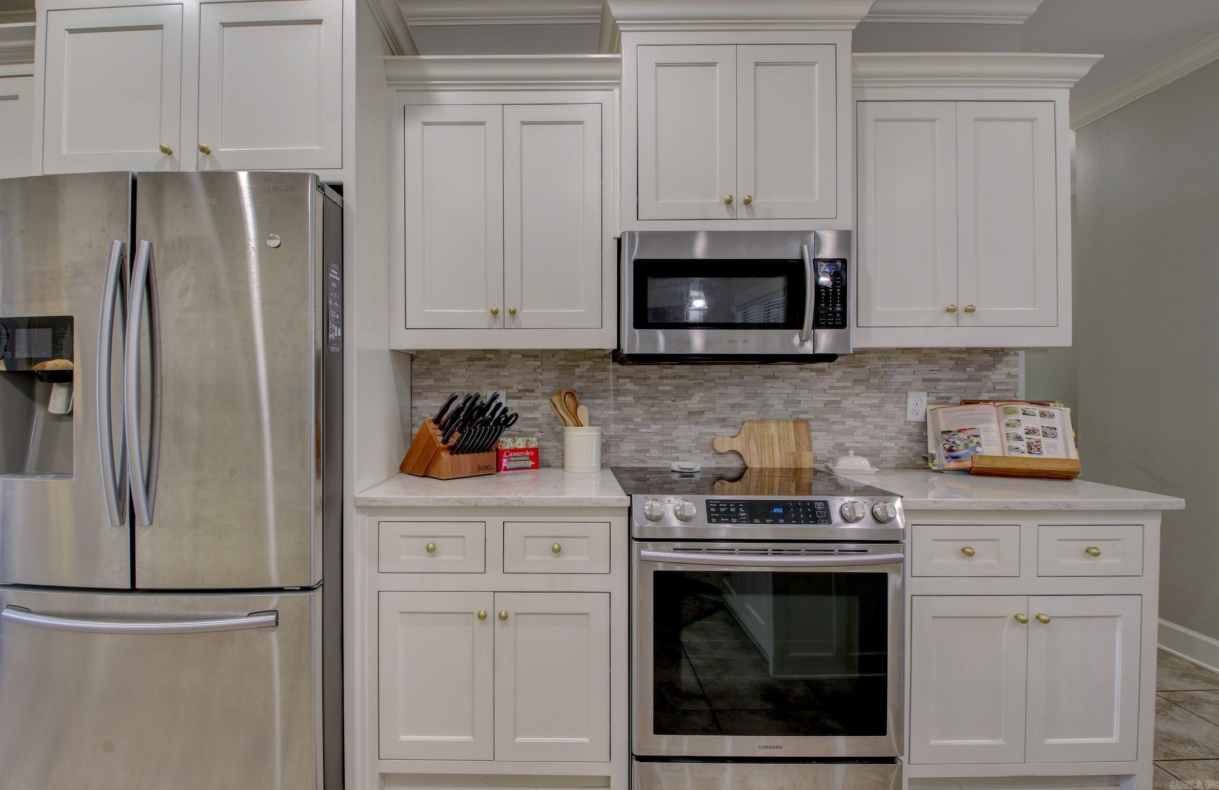 MOUNT TABOR ESTATES - Residential