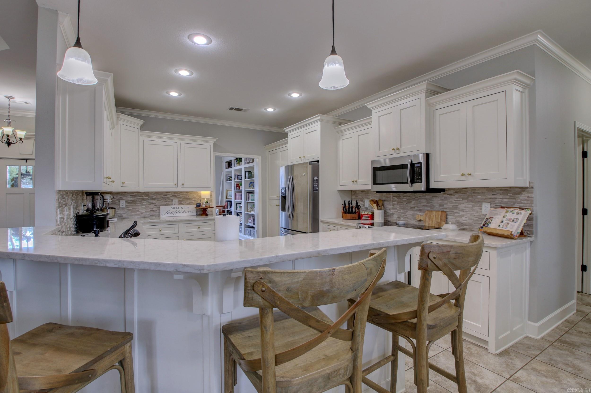 MOUNT TABOR ESTATES - Residential