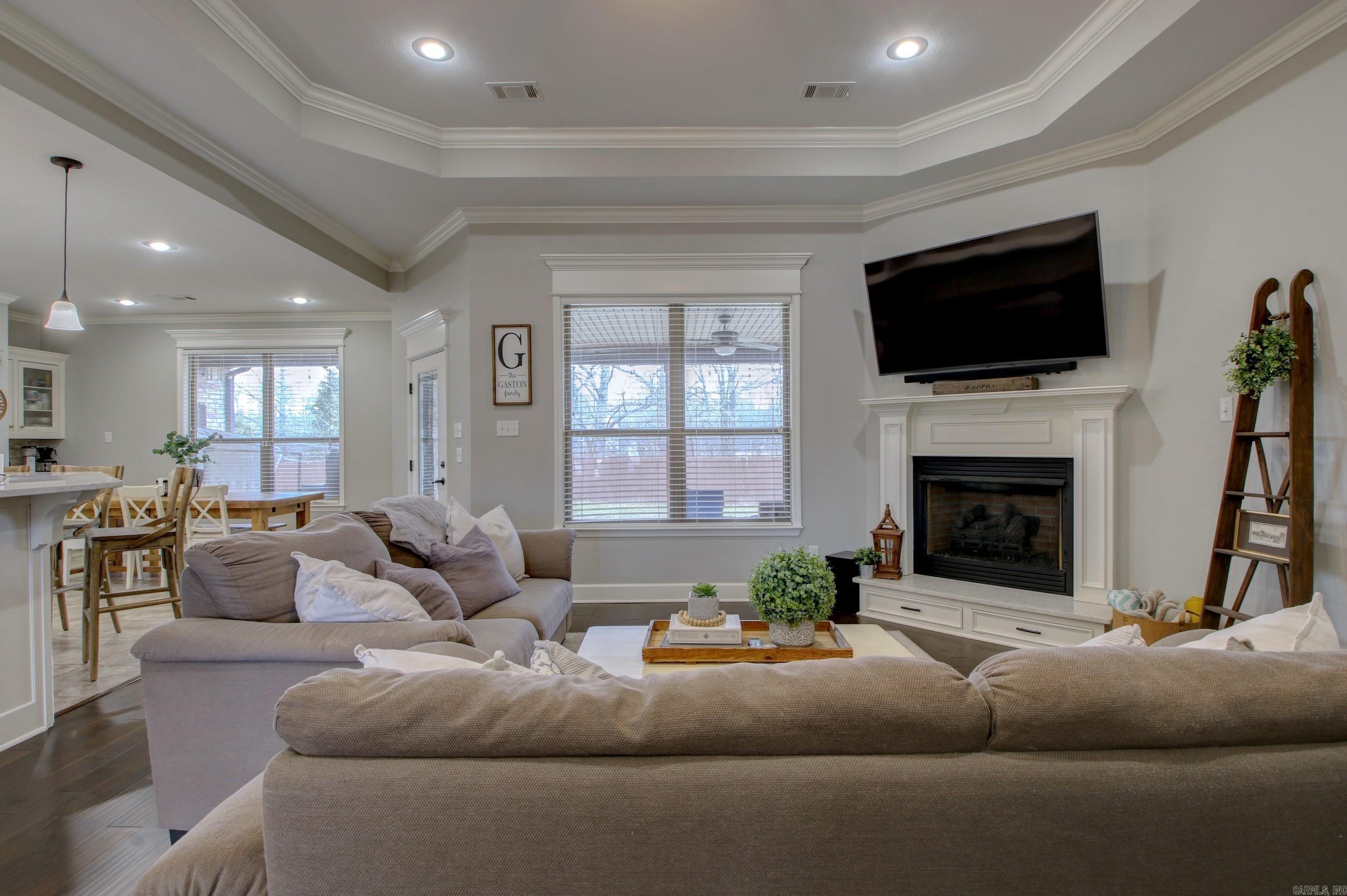 MOUNT TABOR ESTATES - Residential