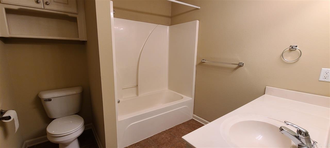 Orchard Hollow Estates - Residential Lease