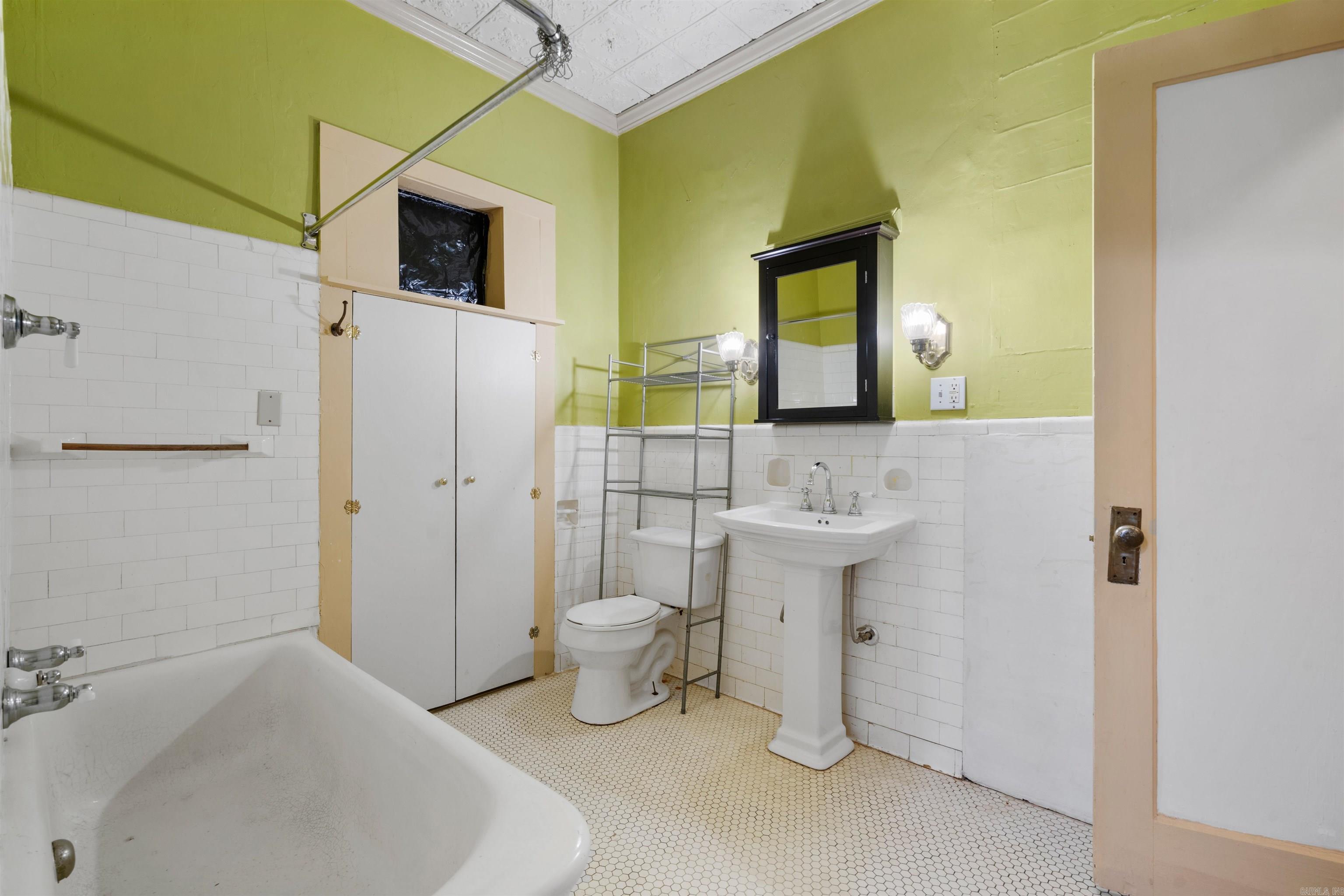 HSR BLK - Residential