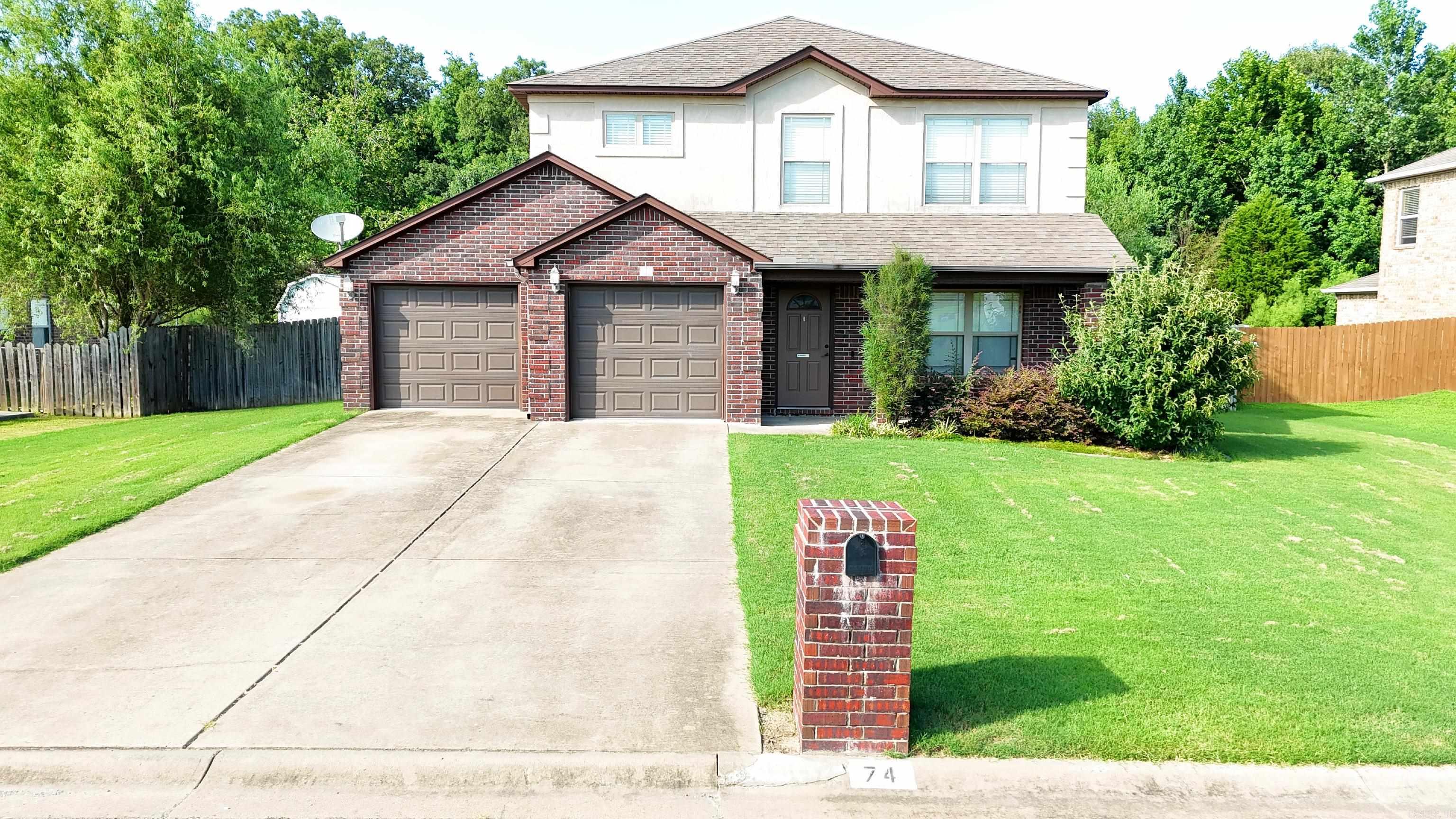 Welcome to this cozy 2 story home is located in the desirable subdivision of Southern Comfort Estates. This spacious 3-bedroom, 2.5-bath residence features a spacious living room, a modern kitchen equipped with all stainless steel appliances, beautiful hardwood floors, and much more. Enjoy the large backyard backing up to woods, providing added privacy and a peaceful setting. Updated bathrooms and walk-in closets enhance the comfort and convenience throughout the home. The attached two-car garage offers ample space for vehicles and extra storage. Perfectly situated just minutes from Cabot Junior High South, Neighborhood Market, and the Cabot Community Pond. (See agent Remarks)