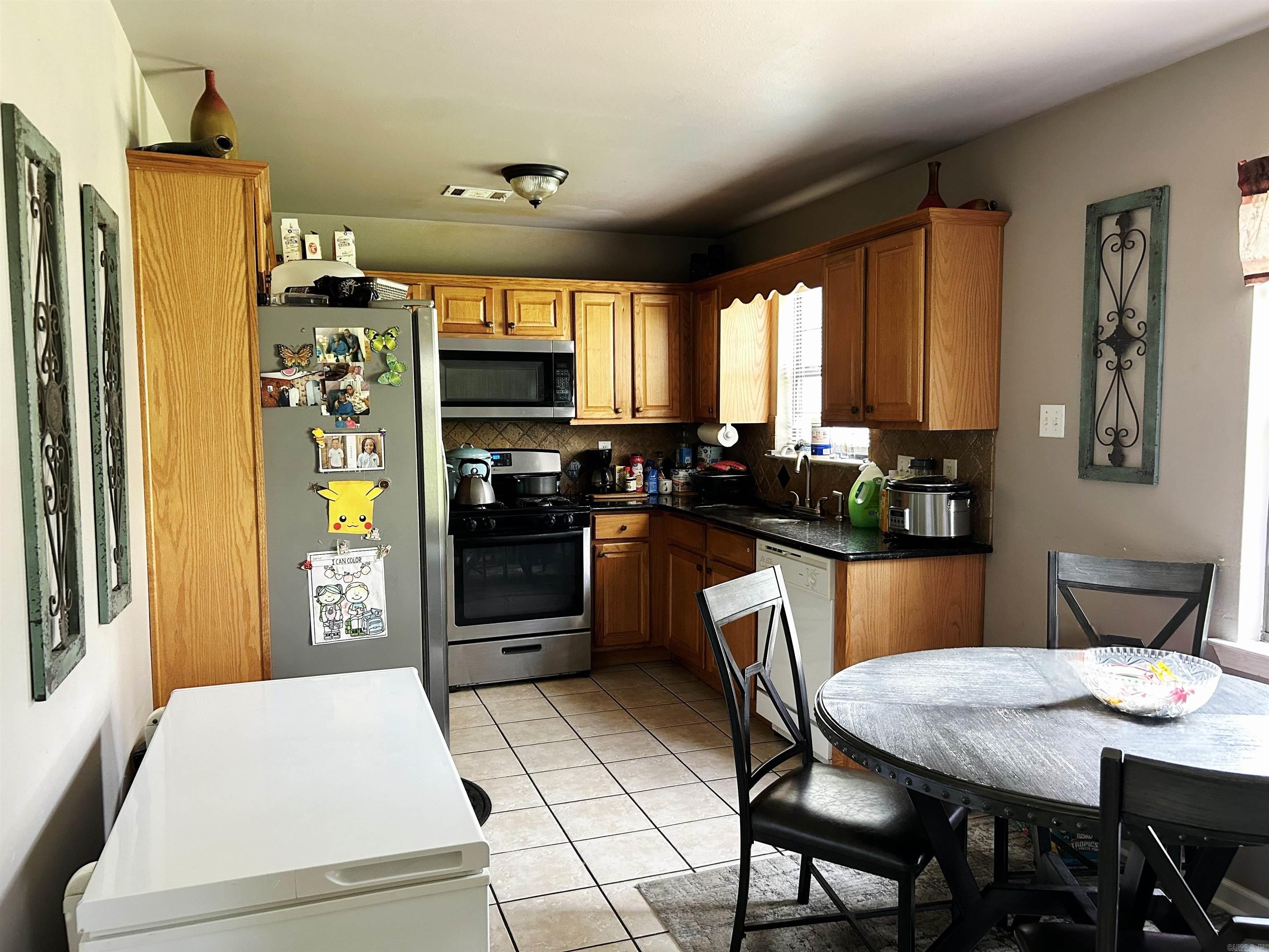 Twin Lakes - Residential