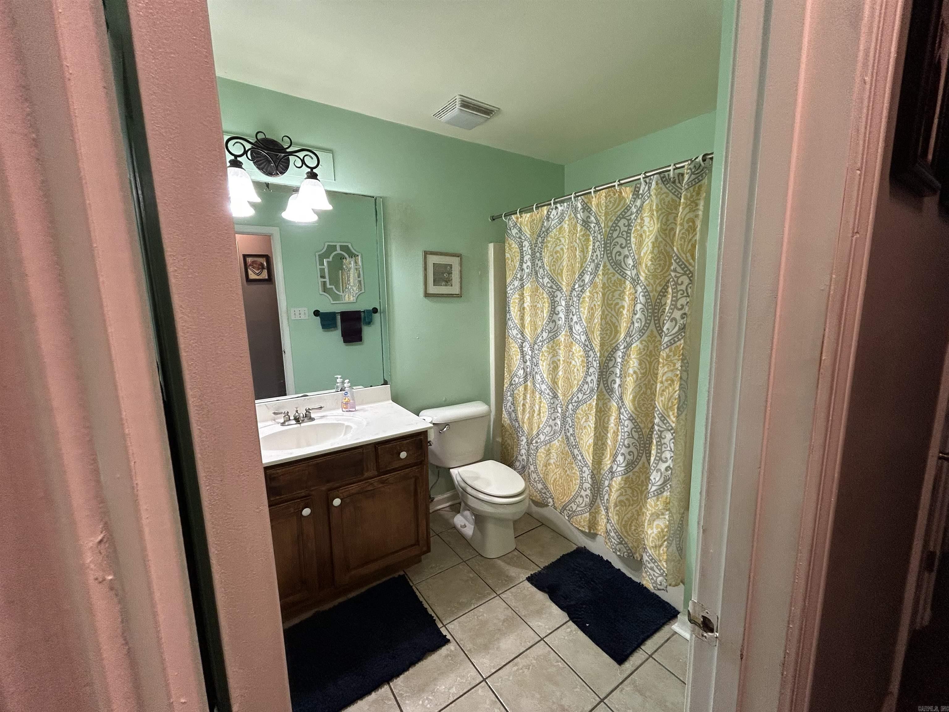 Twin Lakes - Residential