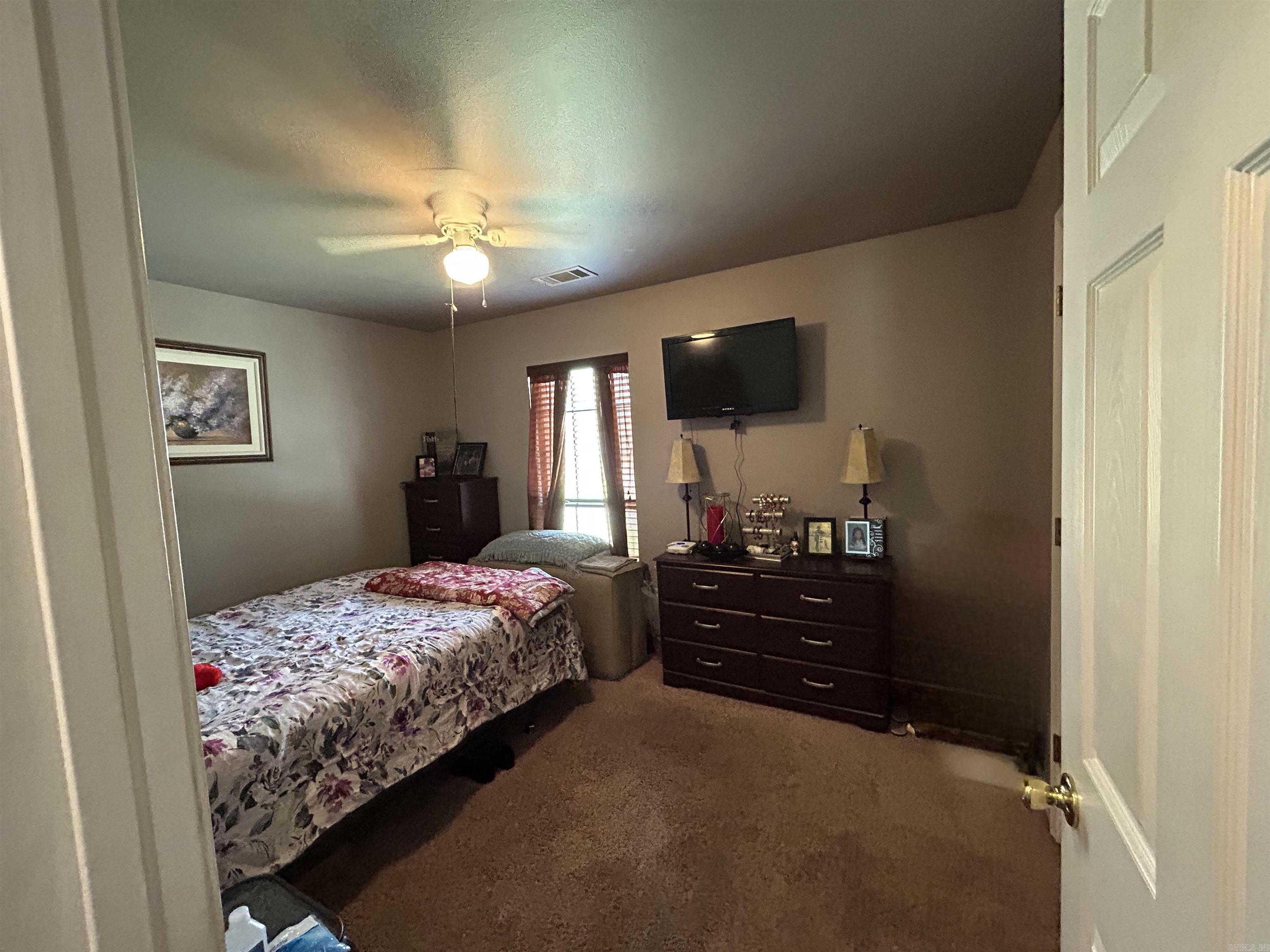 Twin Lakes - Residential