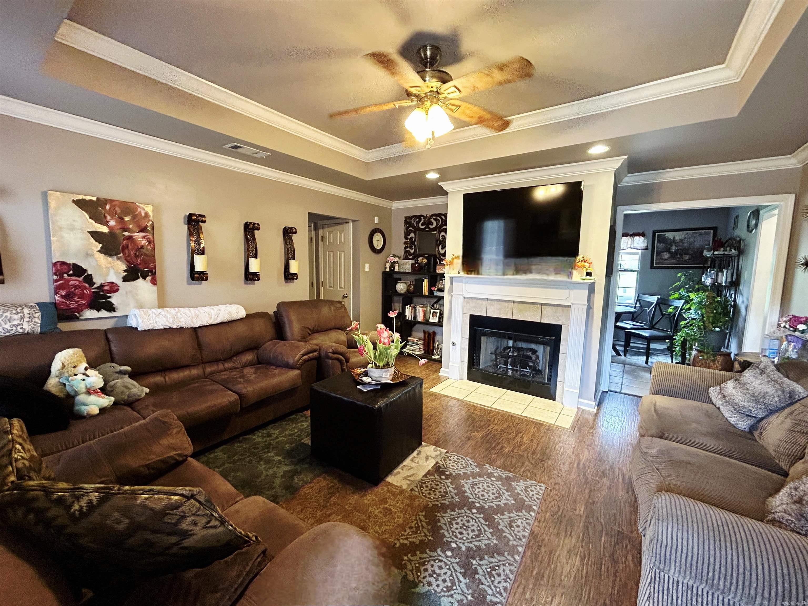 Twin Lakes - Residential